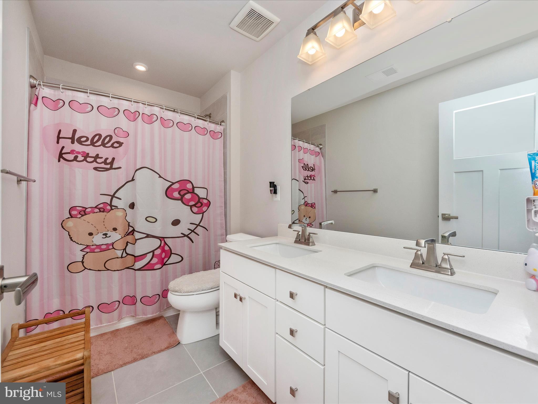 TANYARD SHORES - Residential