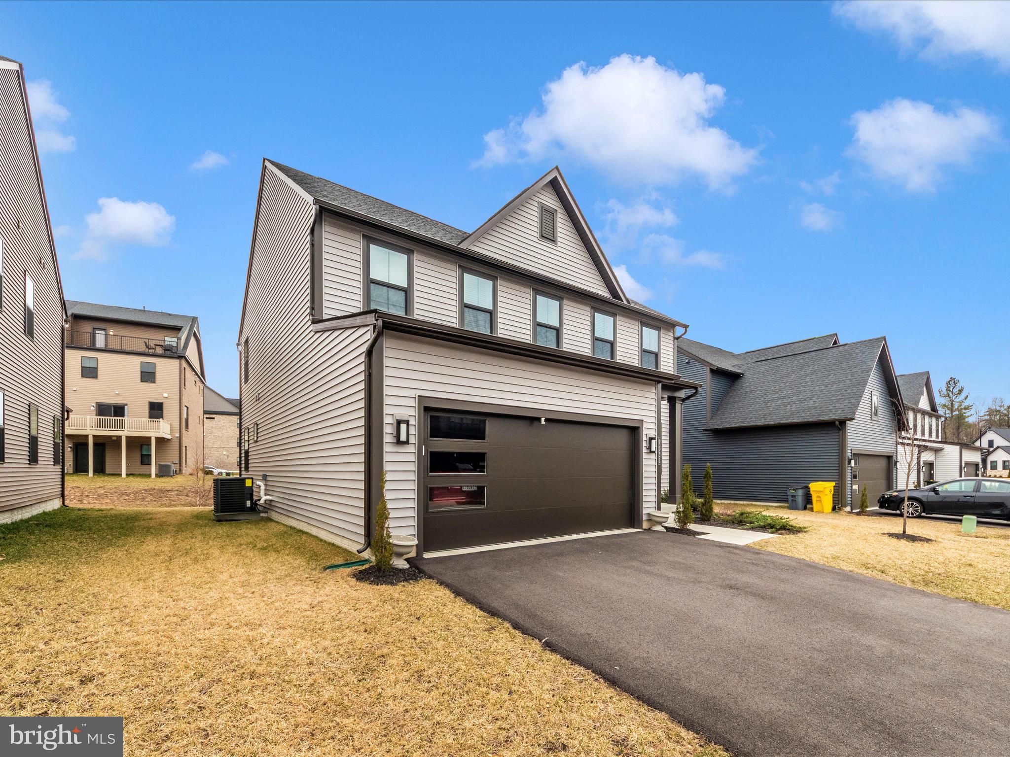 TANYARD SHORES - Residential