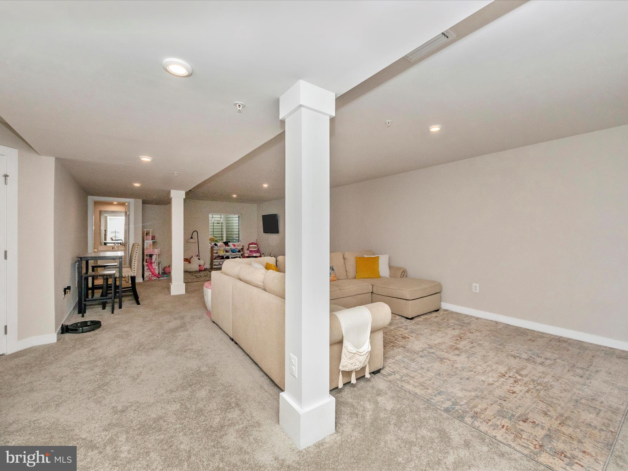 TANYARD SHORES - Residential