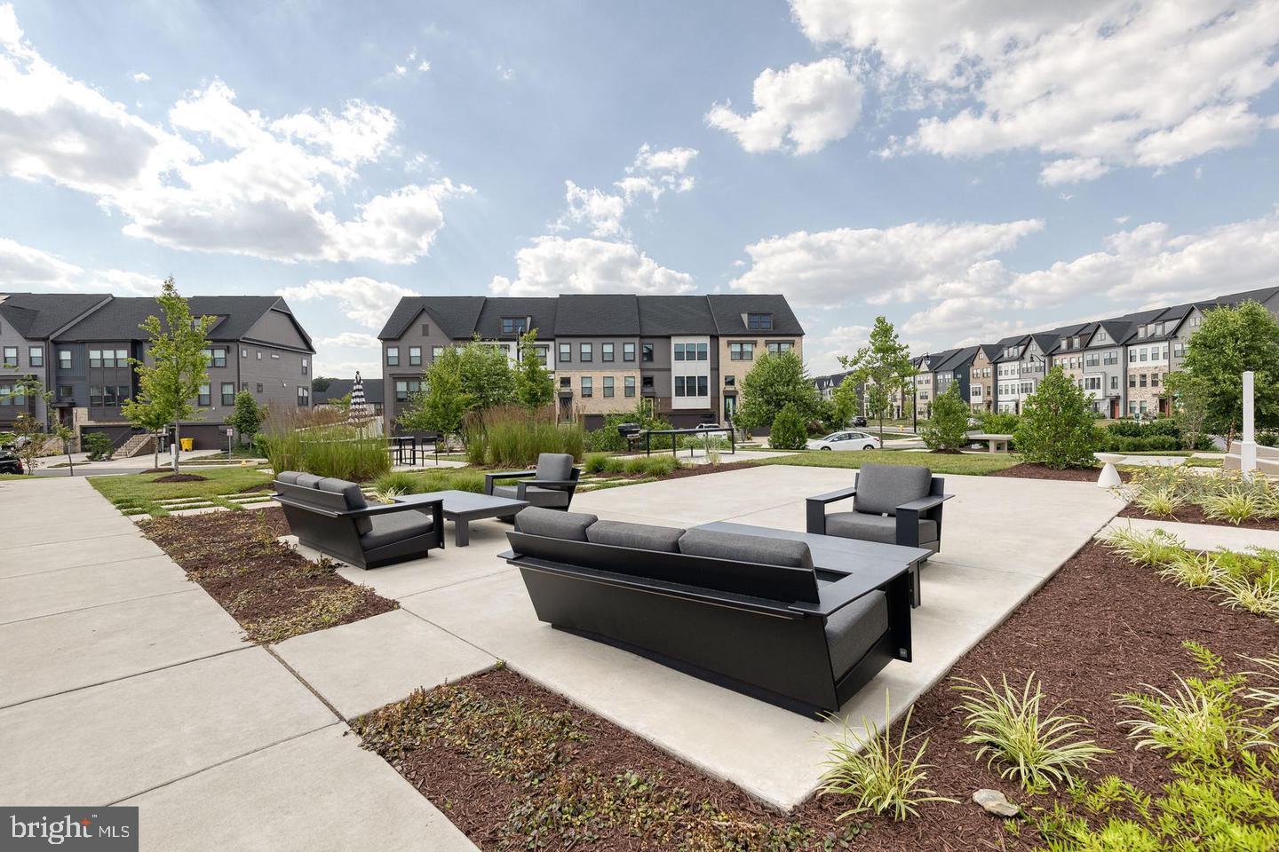 TANYARD SHORES - Residential