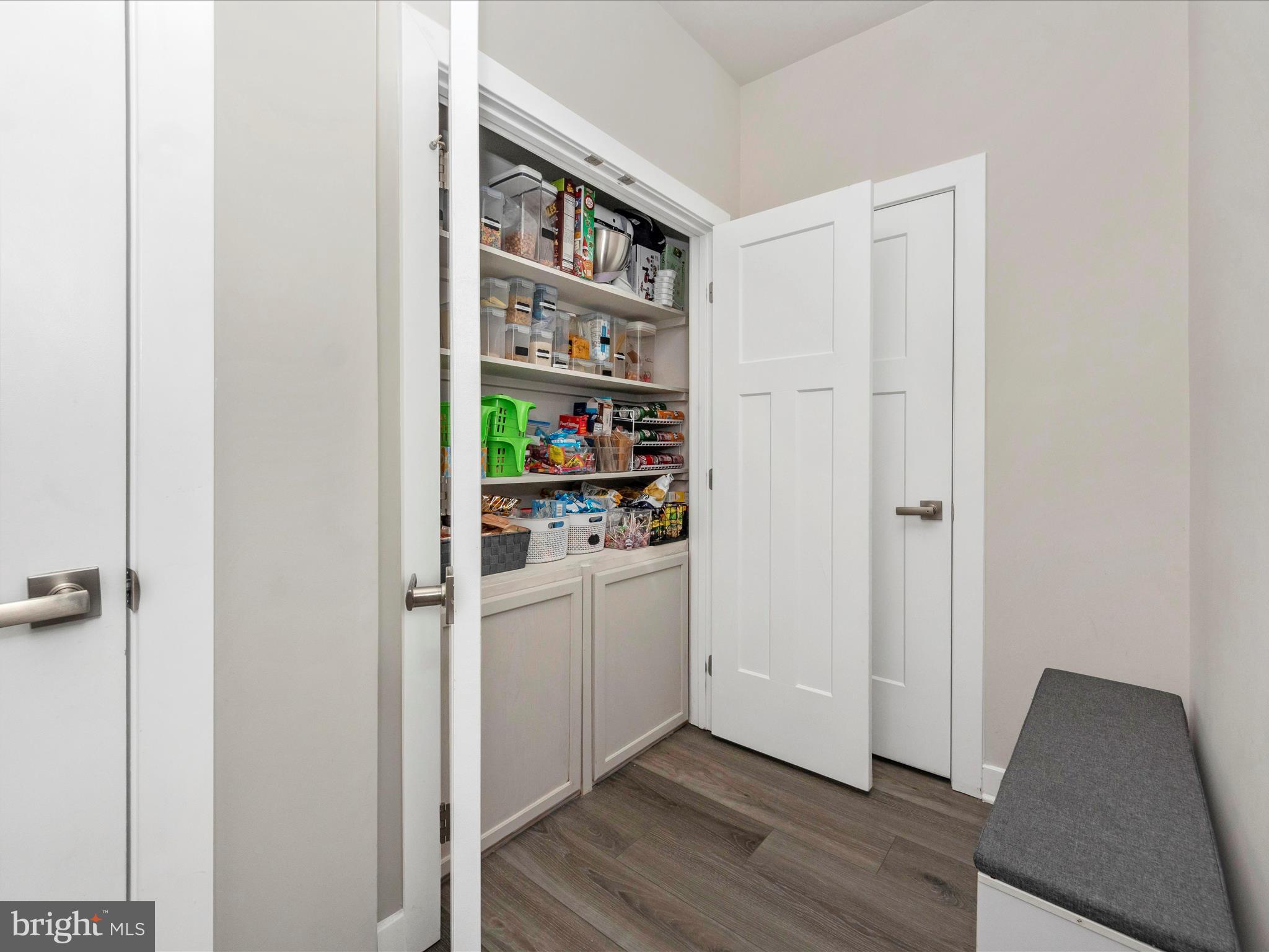 TANYARD SHORES - Residential