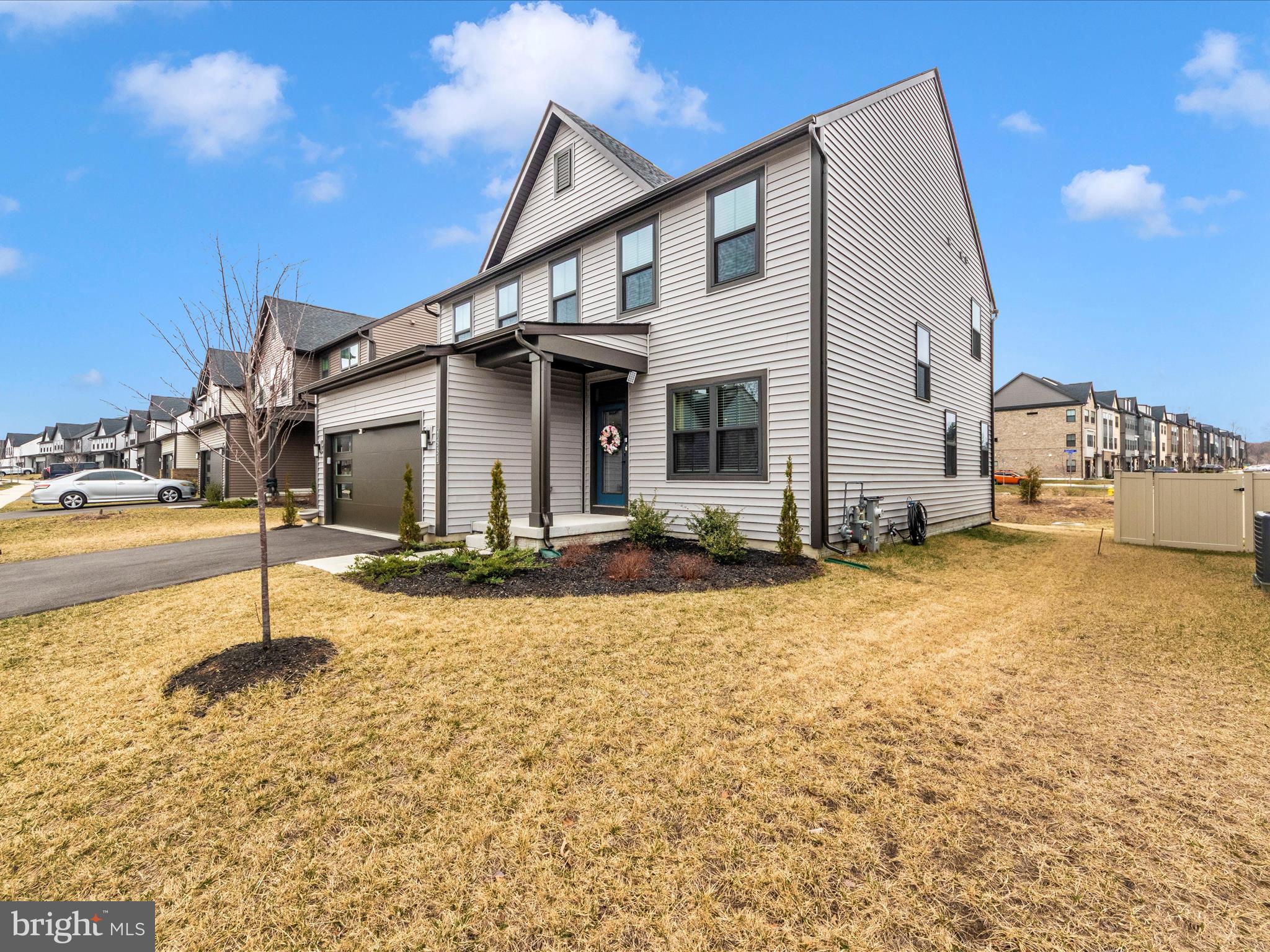 TANYARD SHORES - Residential