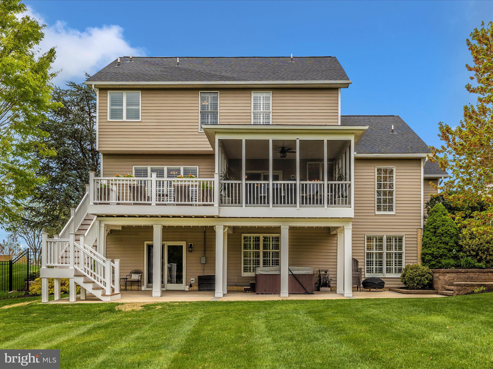 FOXFIELD AT MIDDLETOWN - Residential