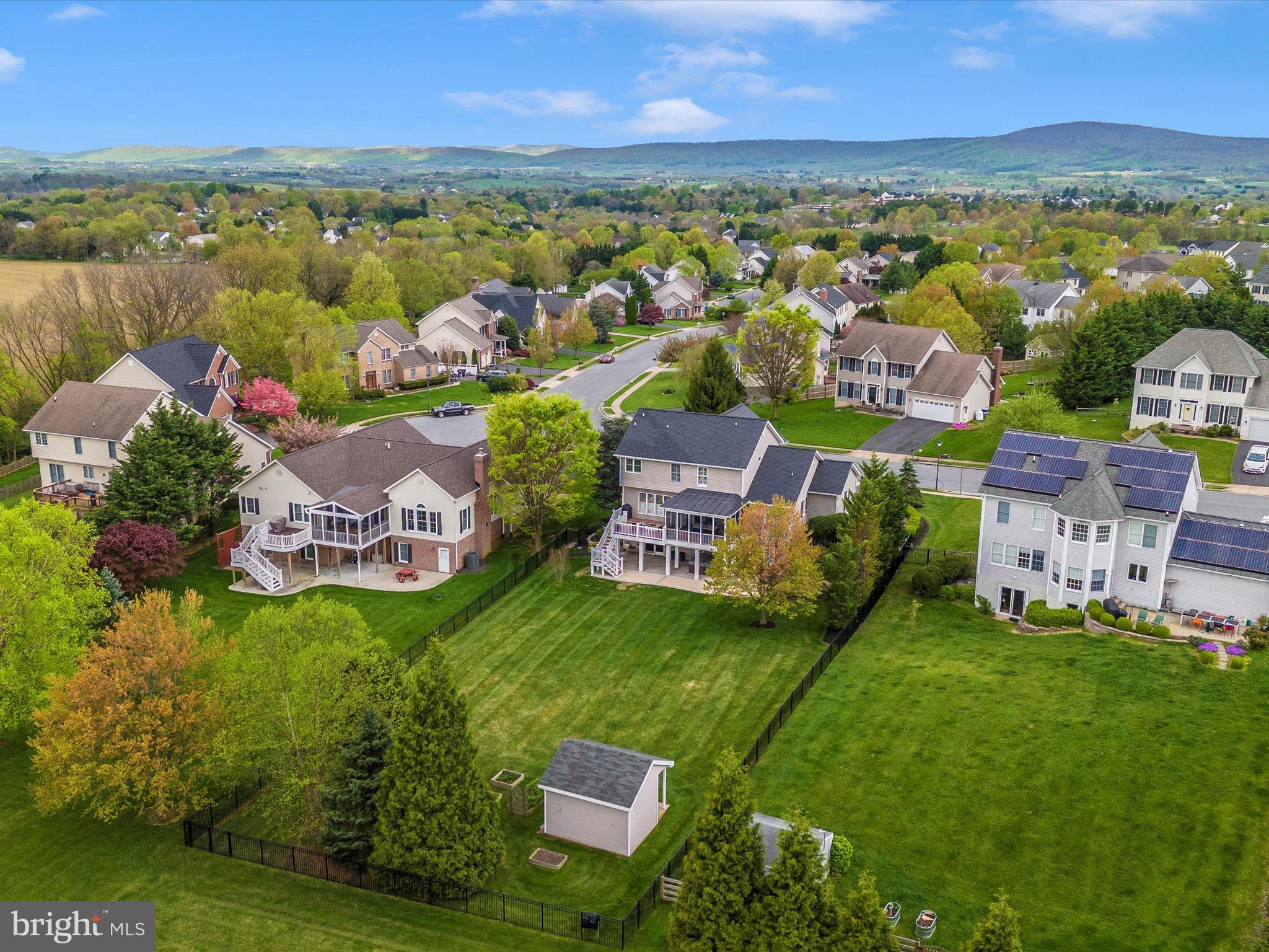 FOXFIELD AT MIDDLETOWN - Residential