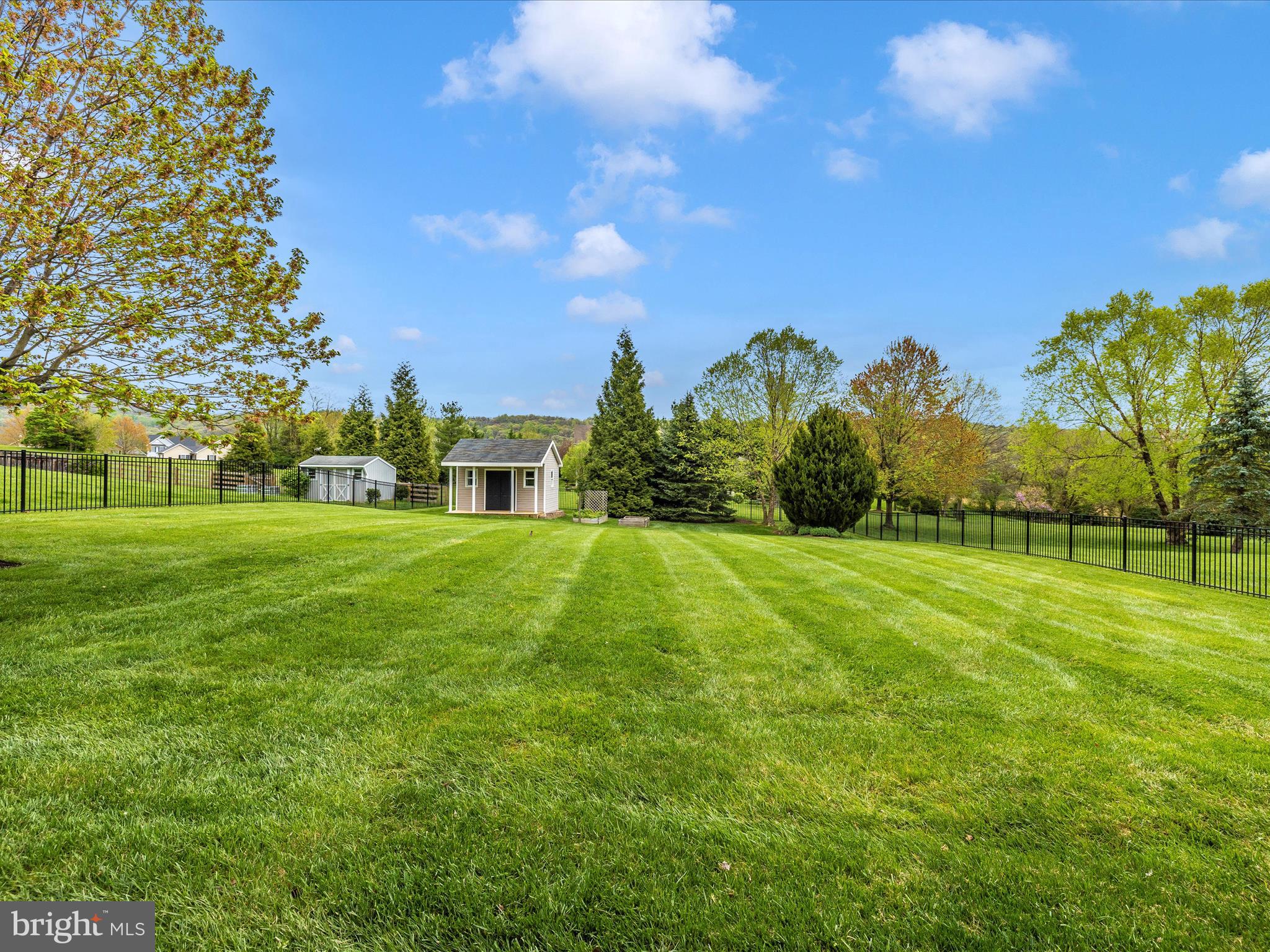 FOXFIELD AT MIDDLETOWN - Residential