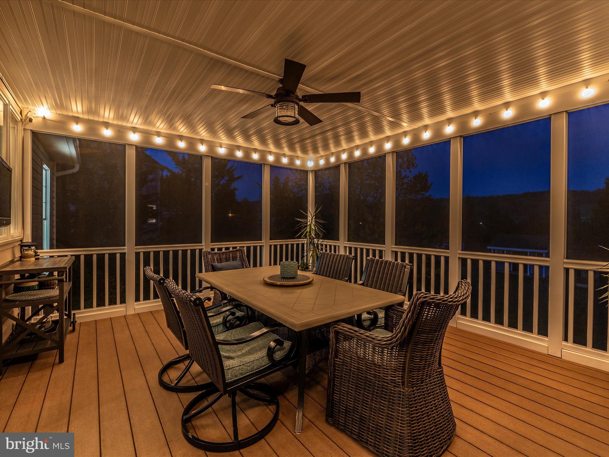 FOXFIELD AT MIDDLETOWN - Residential