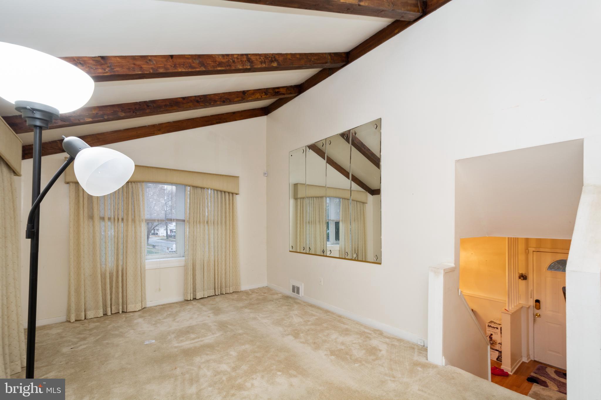 KERBY HILL - Residential