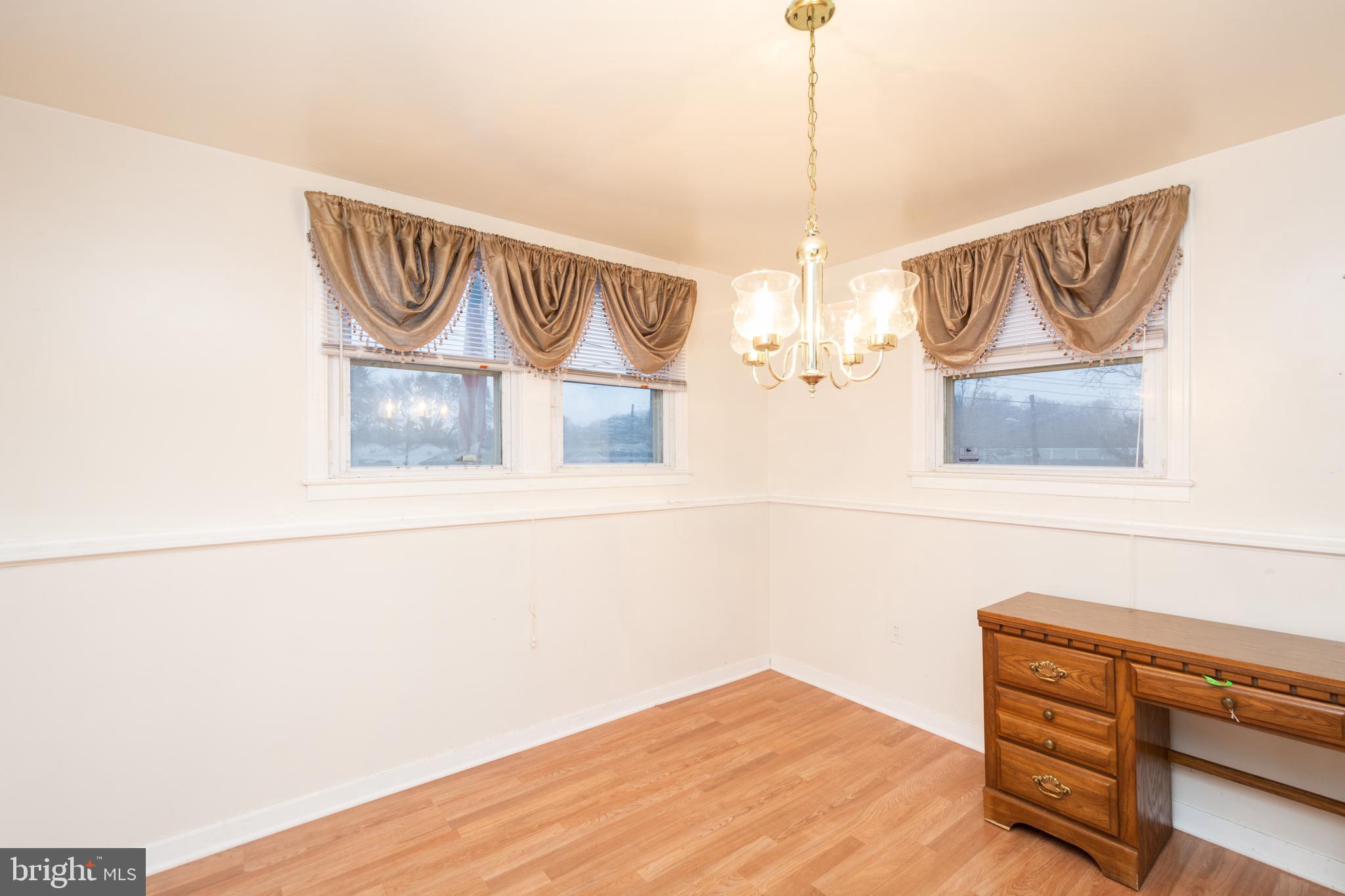 KERBY HILL - Residential