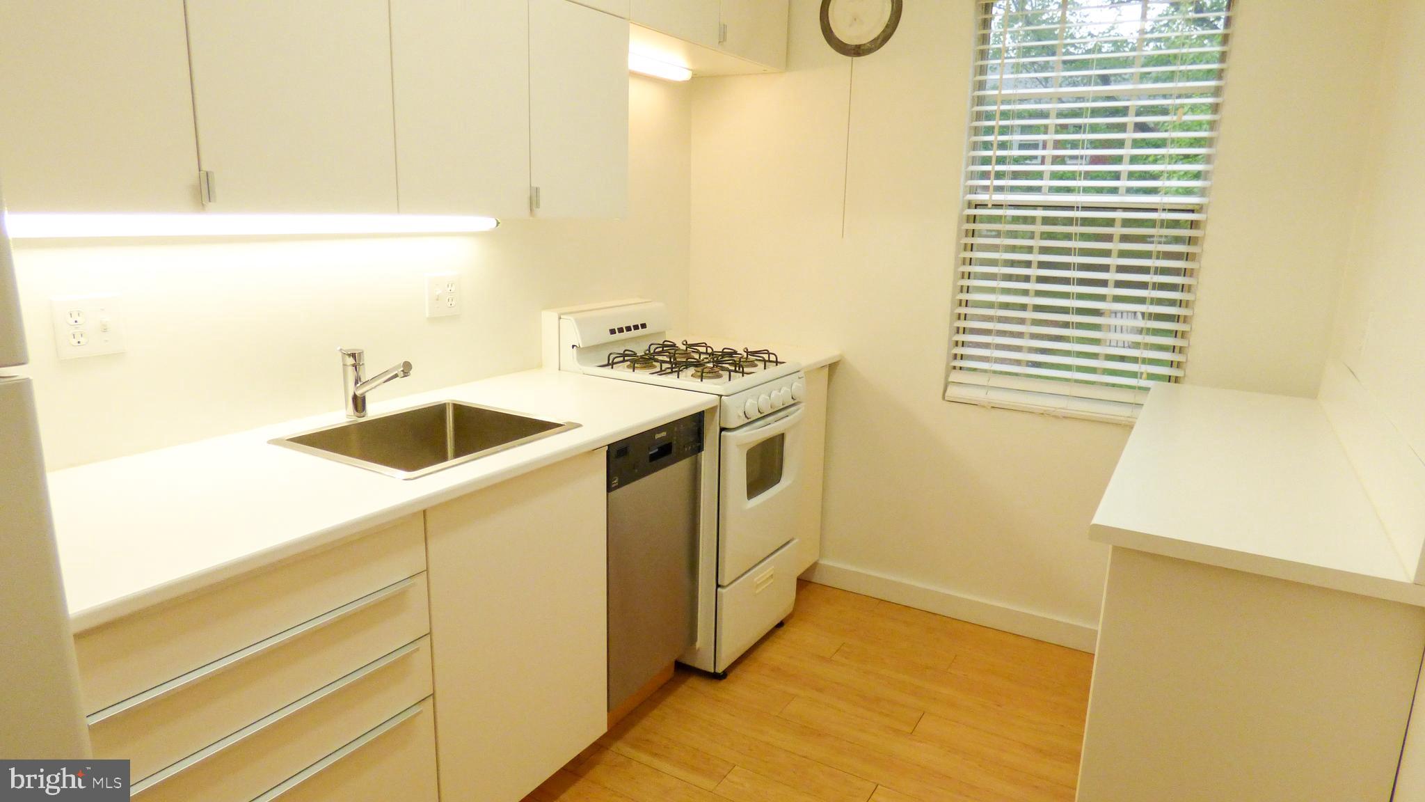 BELLE VIEW CONDOMINIUMS - Residential Lease