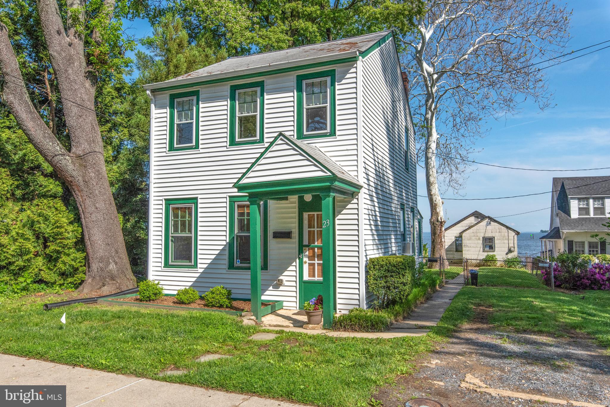 EASTPORT - Residential