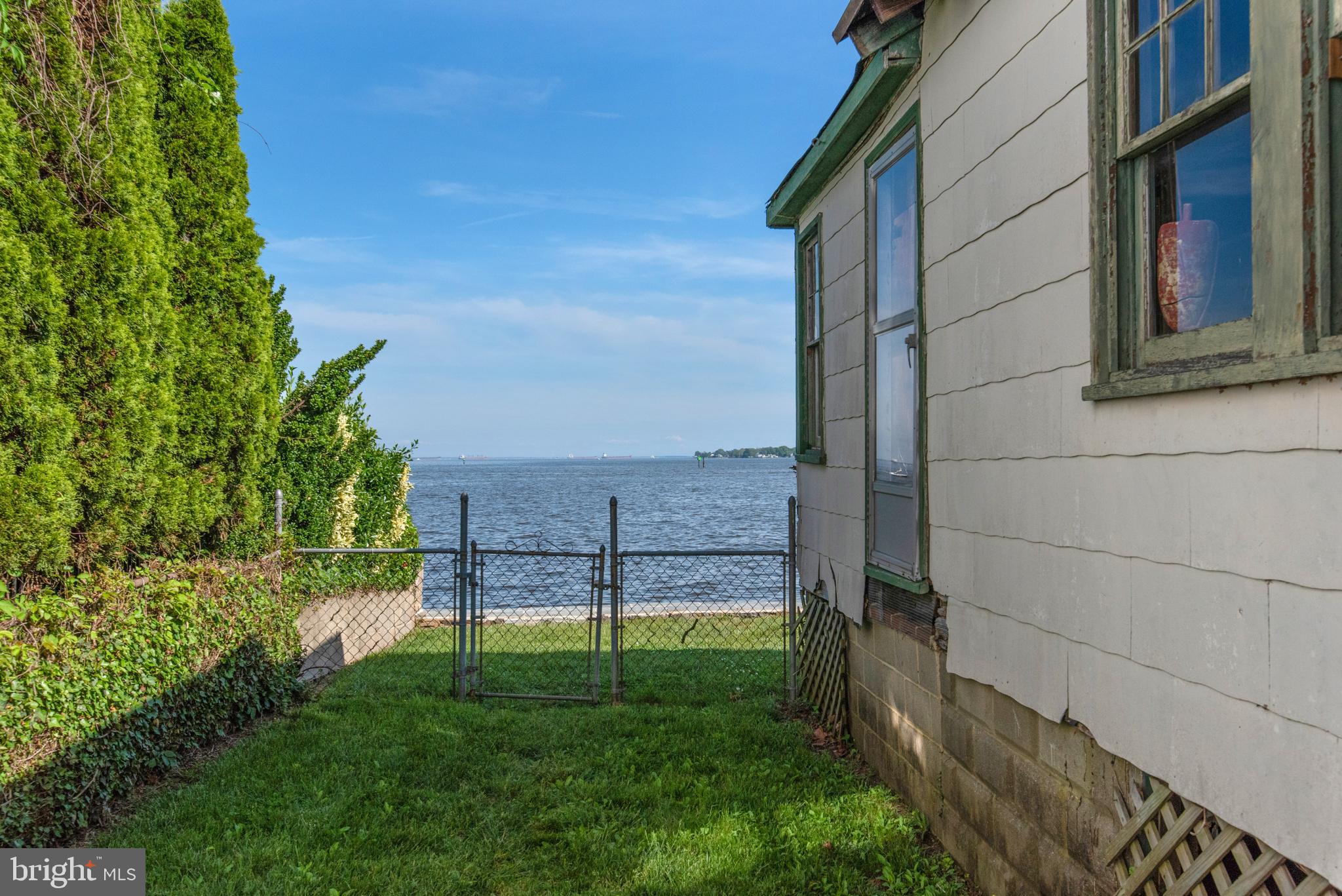 EASTPORT - Residential