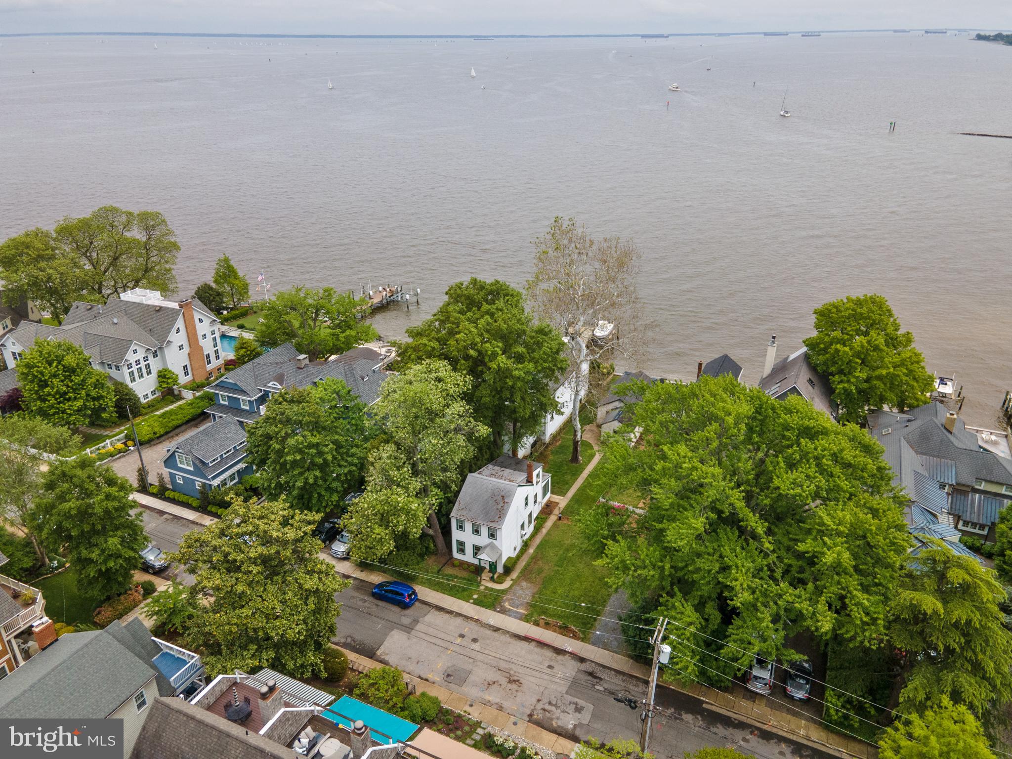 EASTPORT - Residential