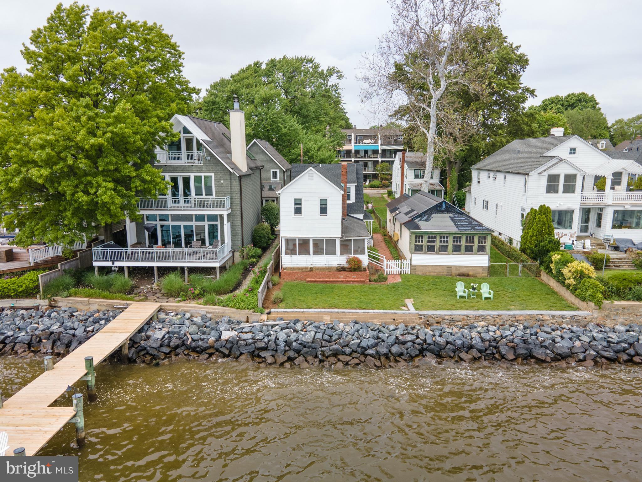 EASTPORT - Residential