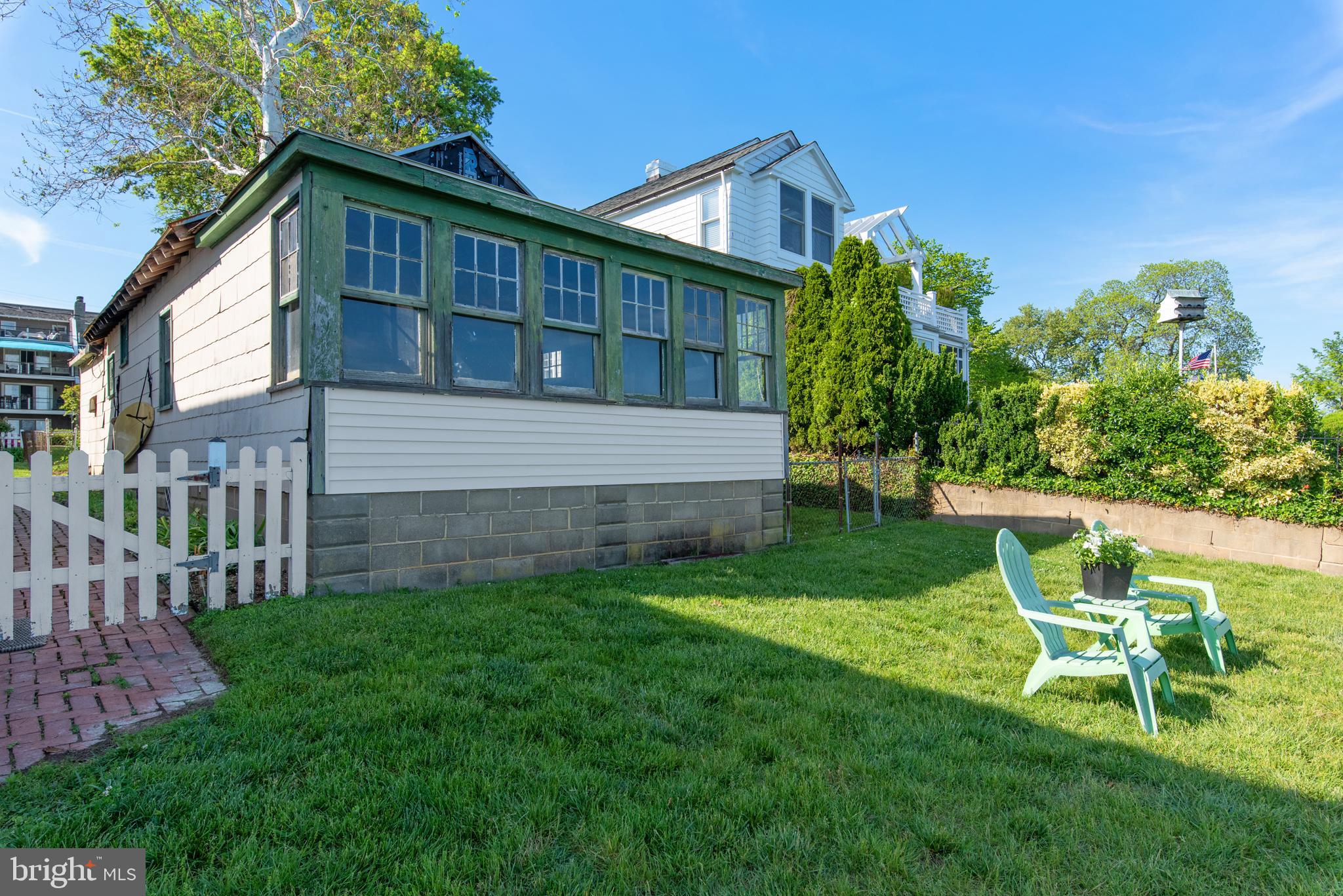 EASTPORT - Residential