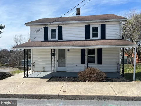 404 N Potomac Street, Waynesboro, PA MLS: PAFL2026132
