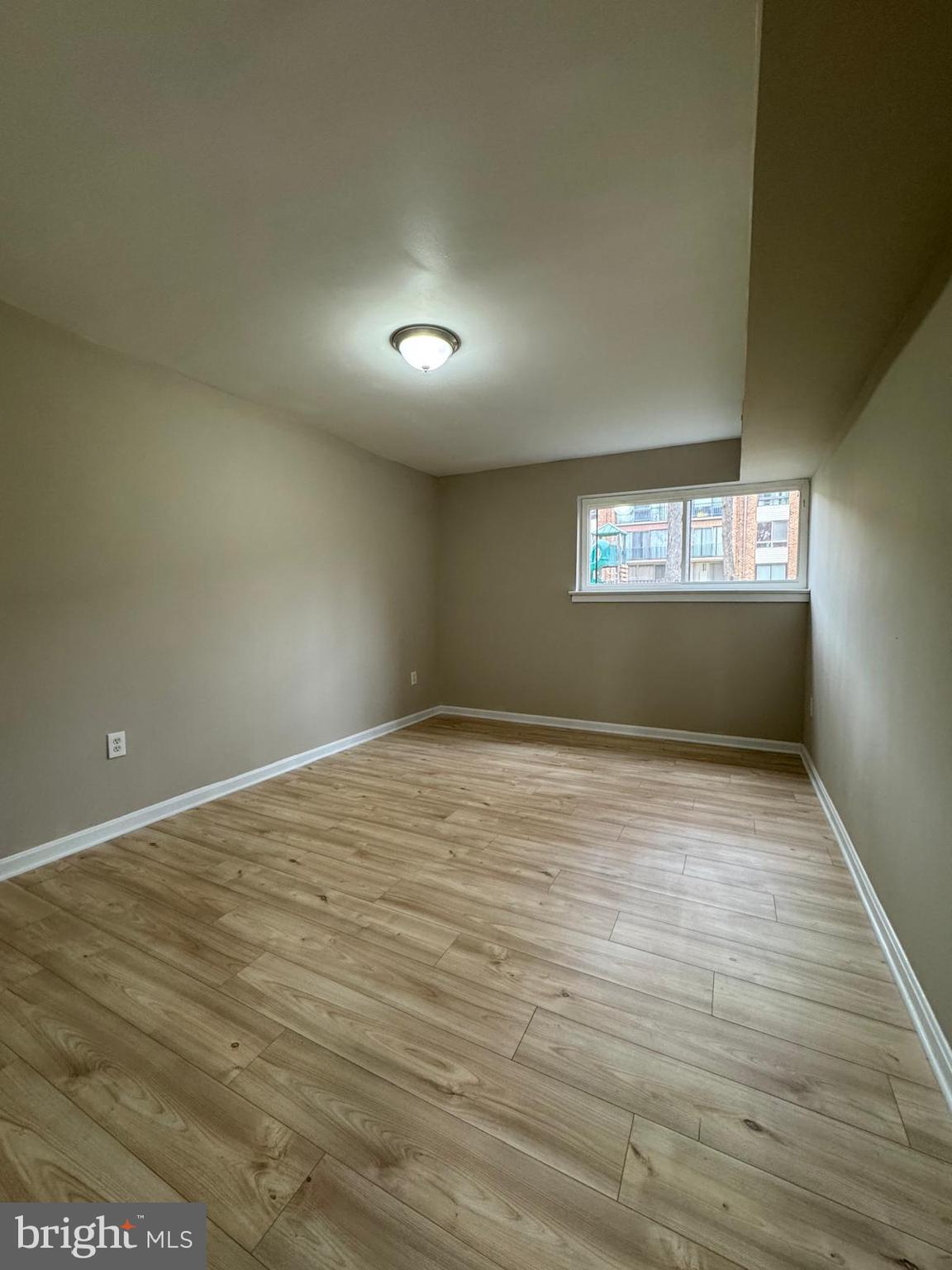 CHELSEA WOODS - Residential