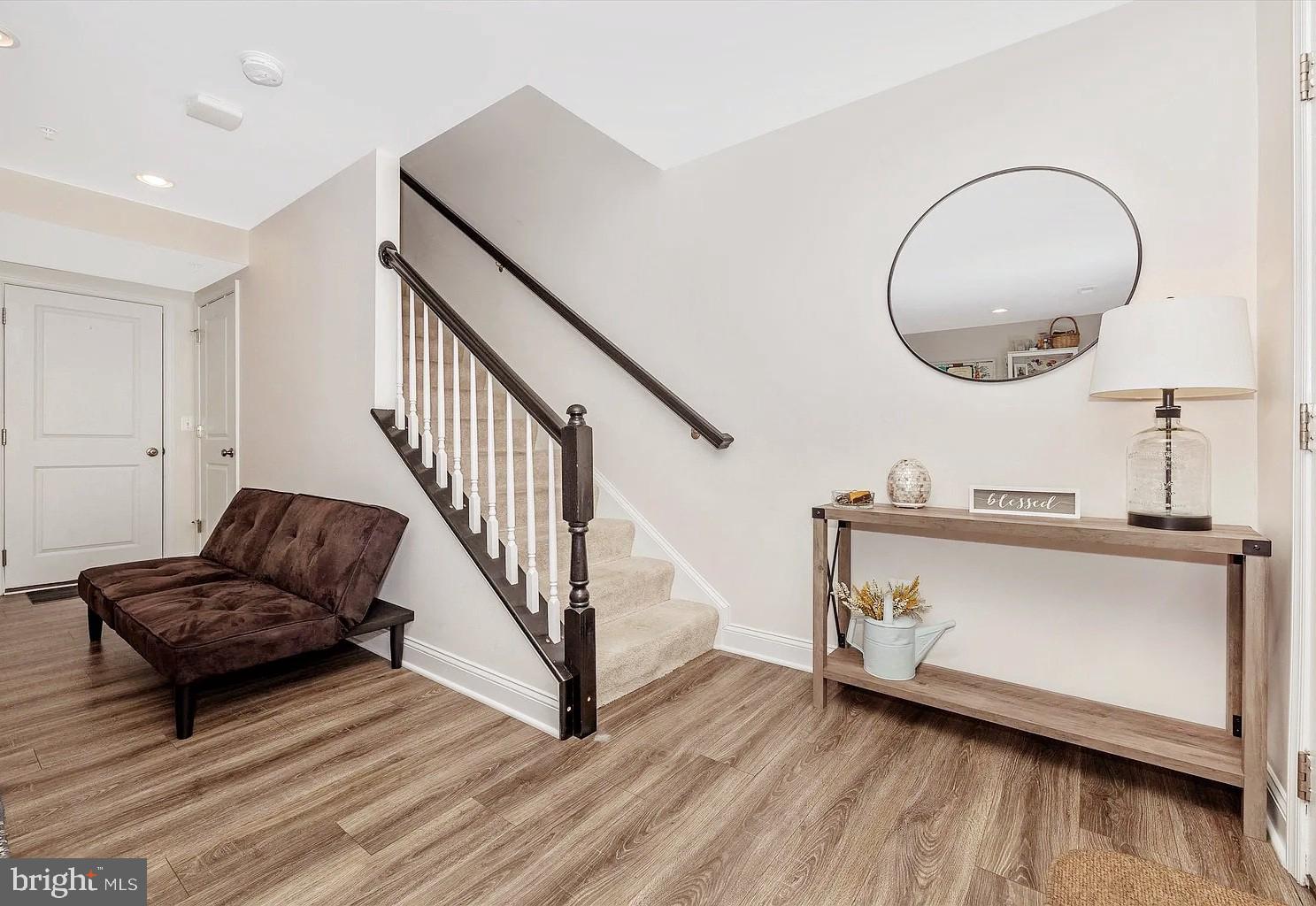 WESTVIEW SOUTH - Residential Lease