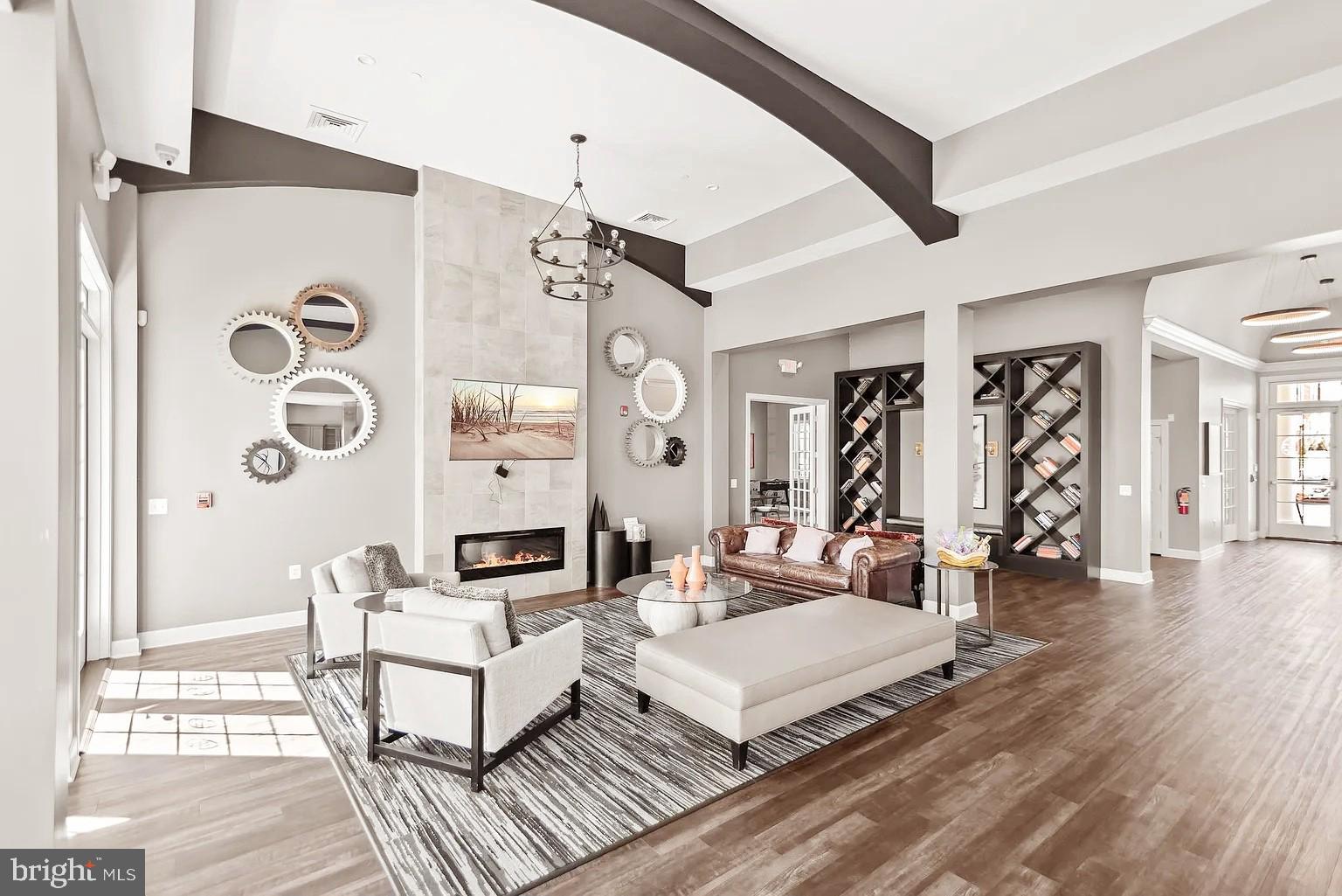 WESTVIEW SOUTH - Residential Lease