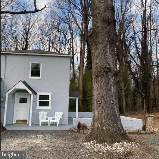 FOULGER AND BOLDOG - Residential Lease