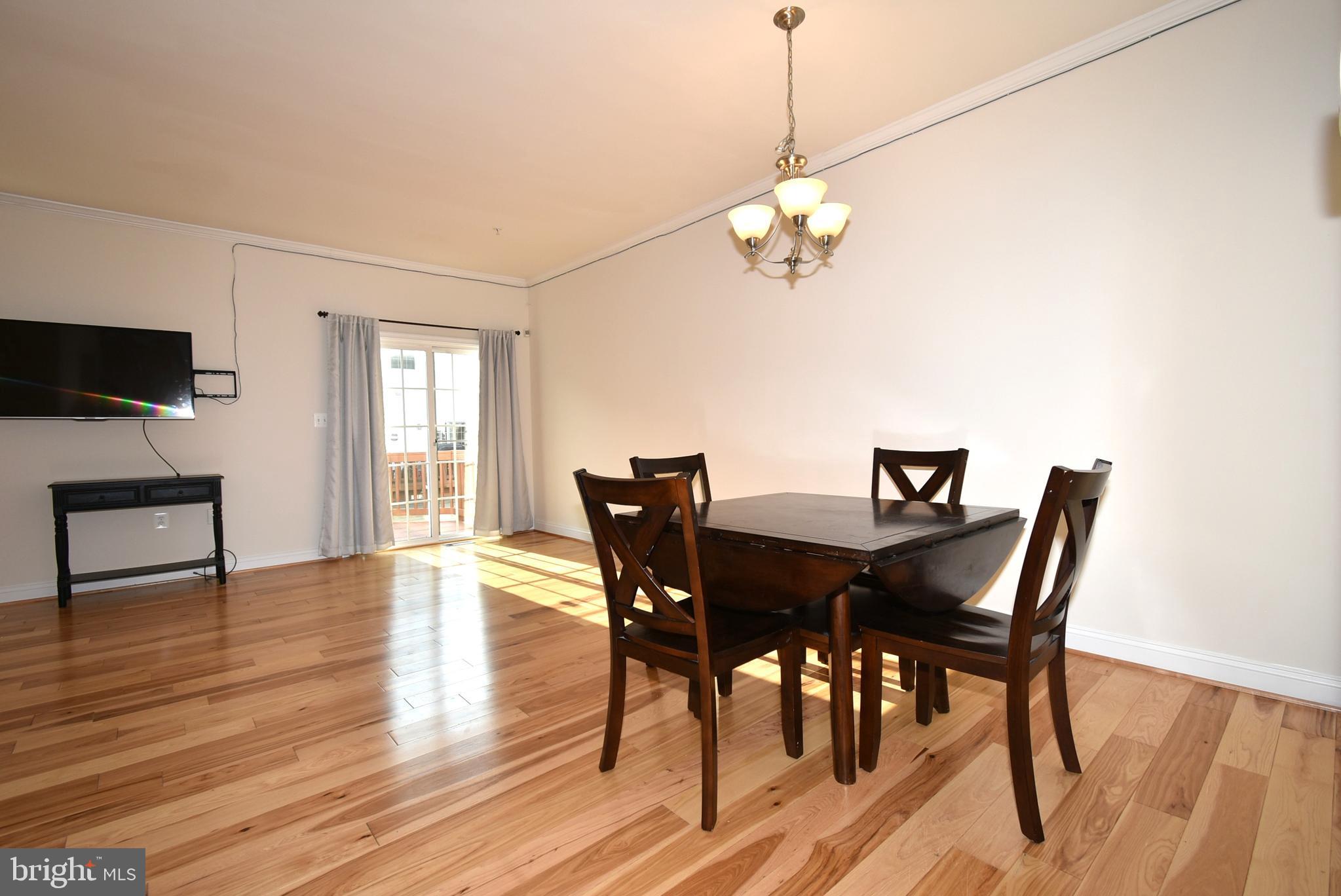 CAMDEN CROSSING - Residential