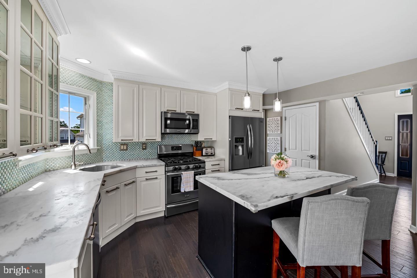 HICKORY OVERLOOK - Residential