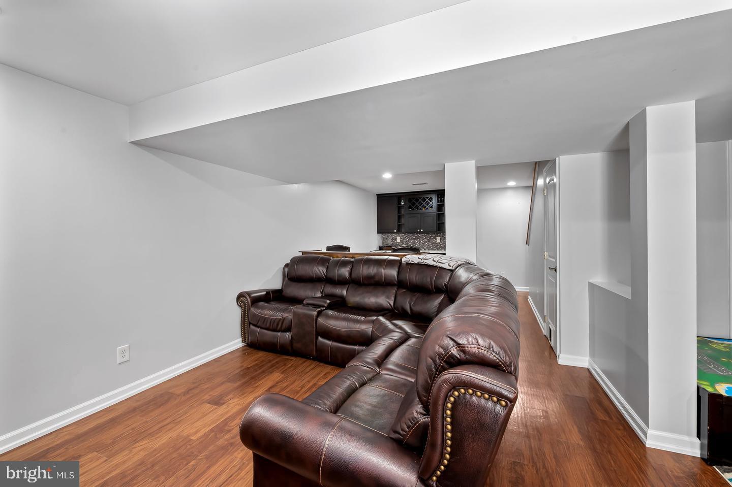 HICKORY OVERLOOK - Residential