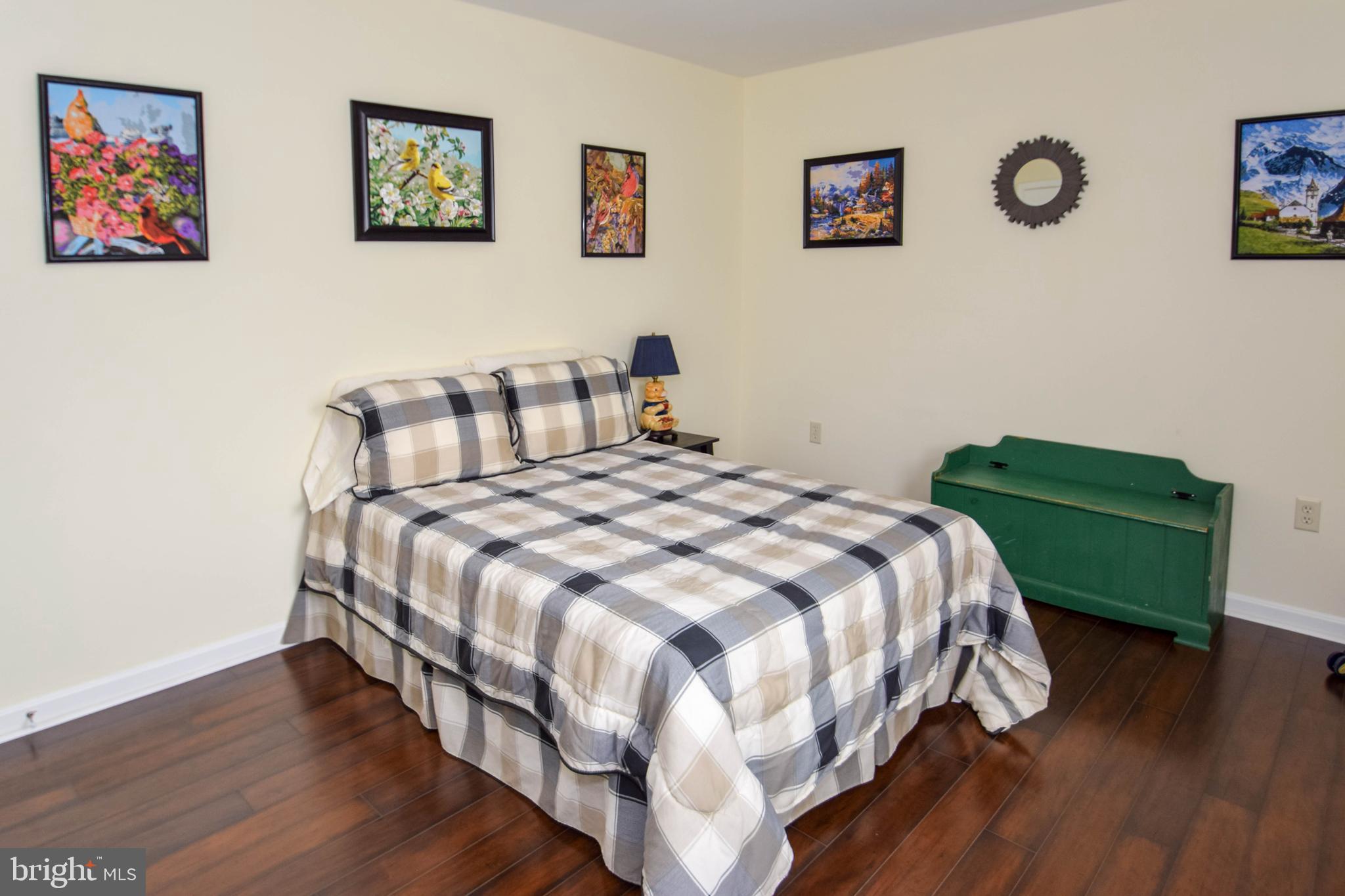 LAKE MEADE - Residential