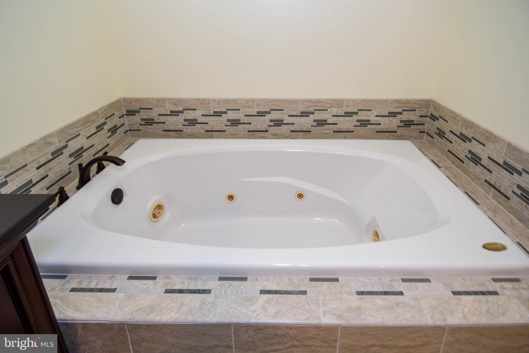 LAKE MEADE - Residential