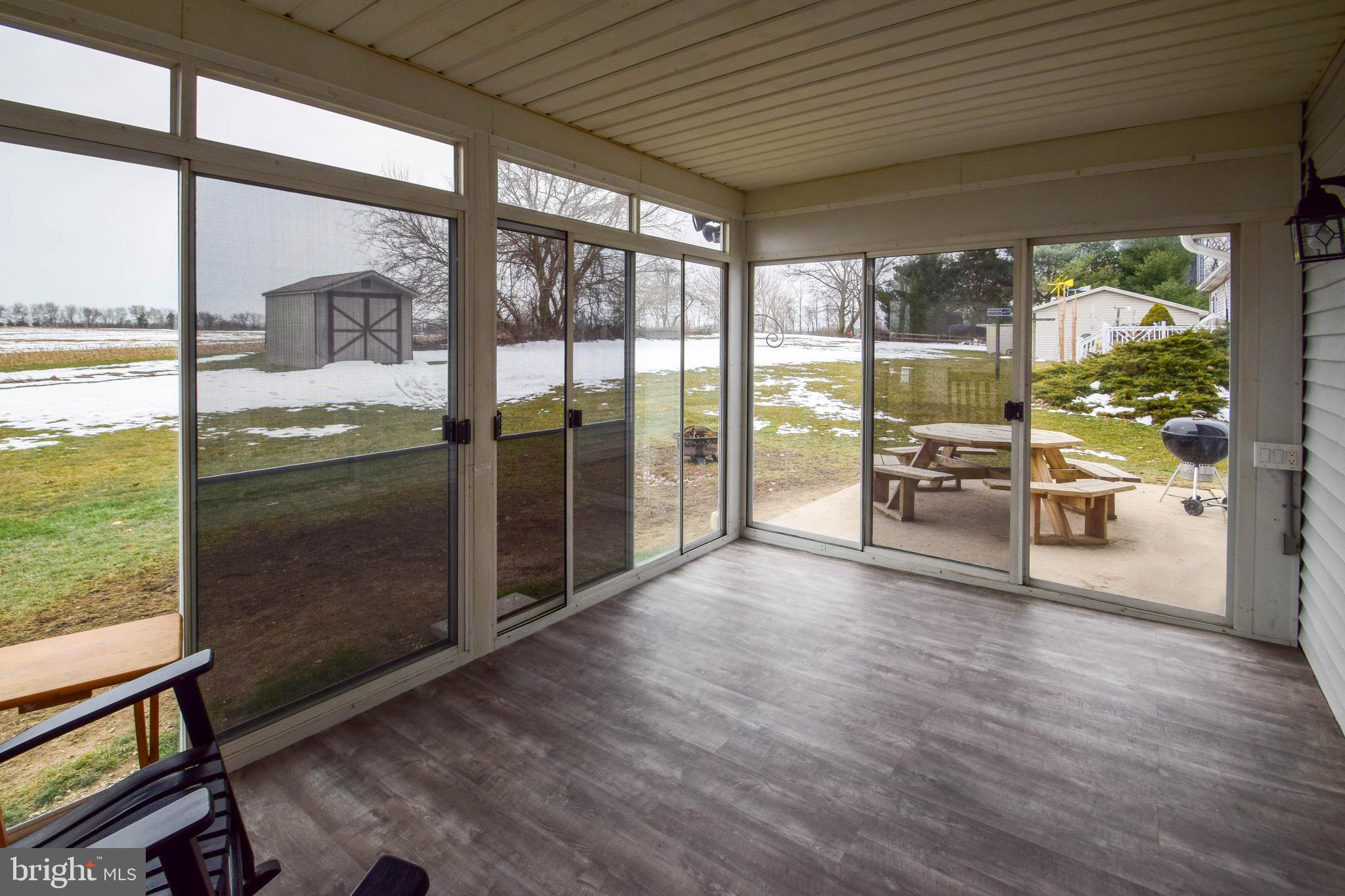 LAKE MEADE - Residential