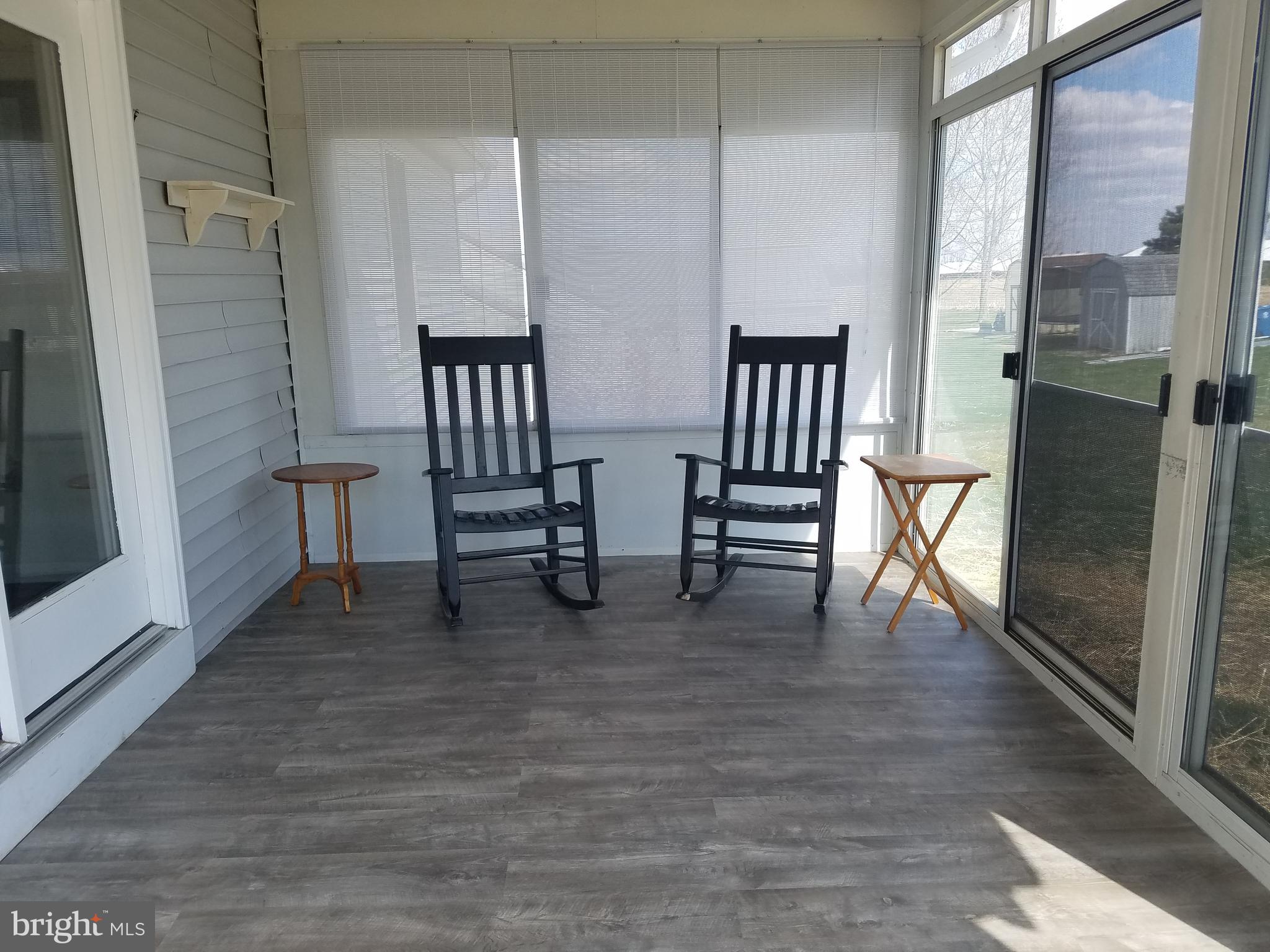 LAKE MEADE - Residential