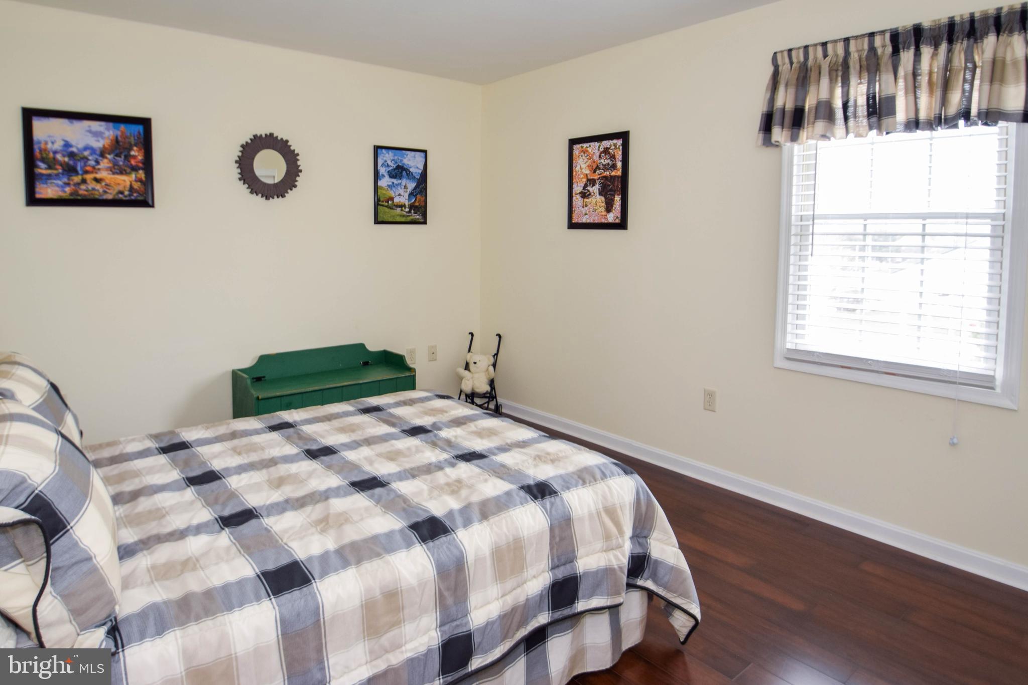 LAKE MEADE - Residential