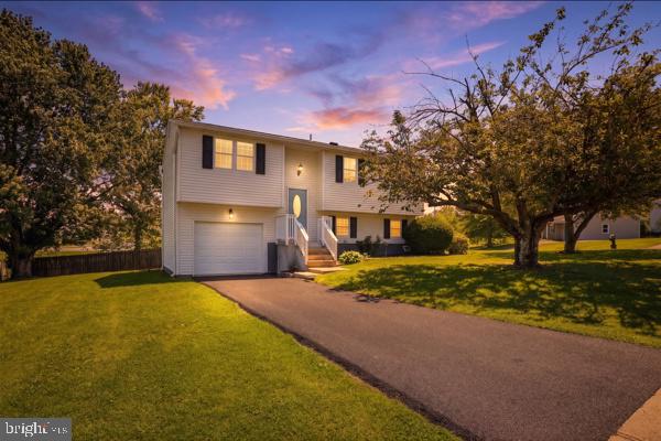 3496 FOX RIDGE COURT