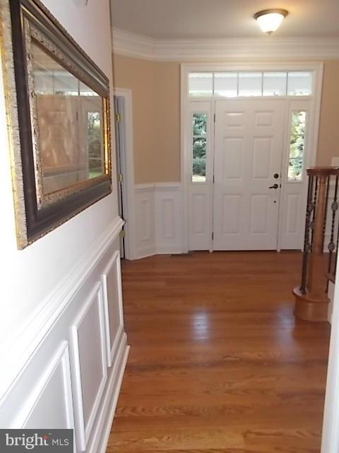 FALLS ROAD - Residential