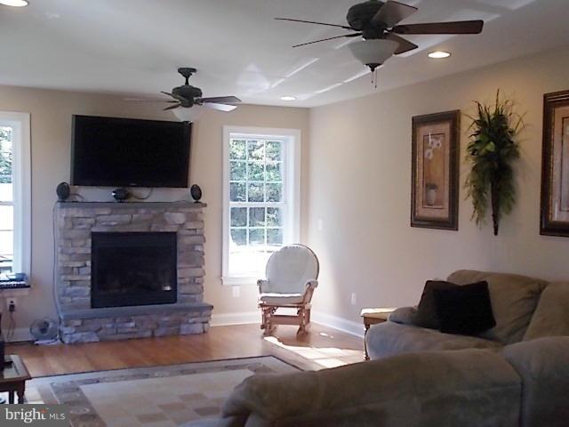 FALLS ROAD - Residential