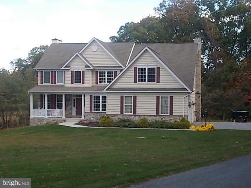 BROADCASTING....OVER 4000 SQ FT ABOVE GRADE OFFERED FOR THE FIRST TIME IN A FANTASTIC LOCATION* YOU'LL WANT THIS TO BE YOUR FOREVER HOME...CAUSE IT HAS IT ALL* BOASTING LARGE ROOM SIZES, OPEN FLOOR PLAN, ABUNDANCE OF NATURAL LIGHT* INCLUDES ALL APPLIANCES*OUTBUILDING*FOREST CONSERVATION* THE LOWER LEVEL AWAITS YOUR PERSONAL TOUCHES & DESIGN* PRICED TO SELL $550,000