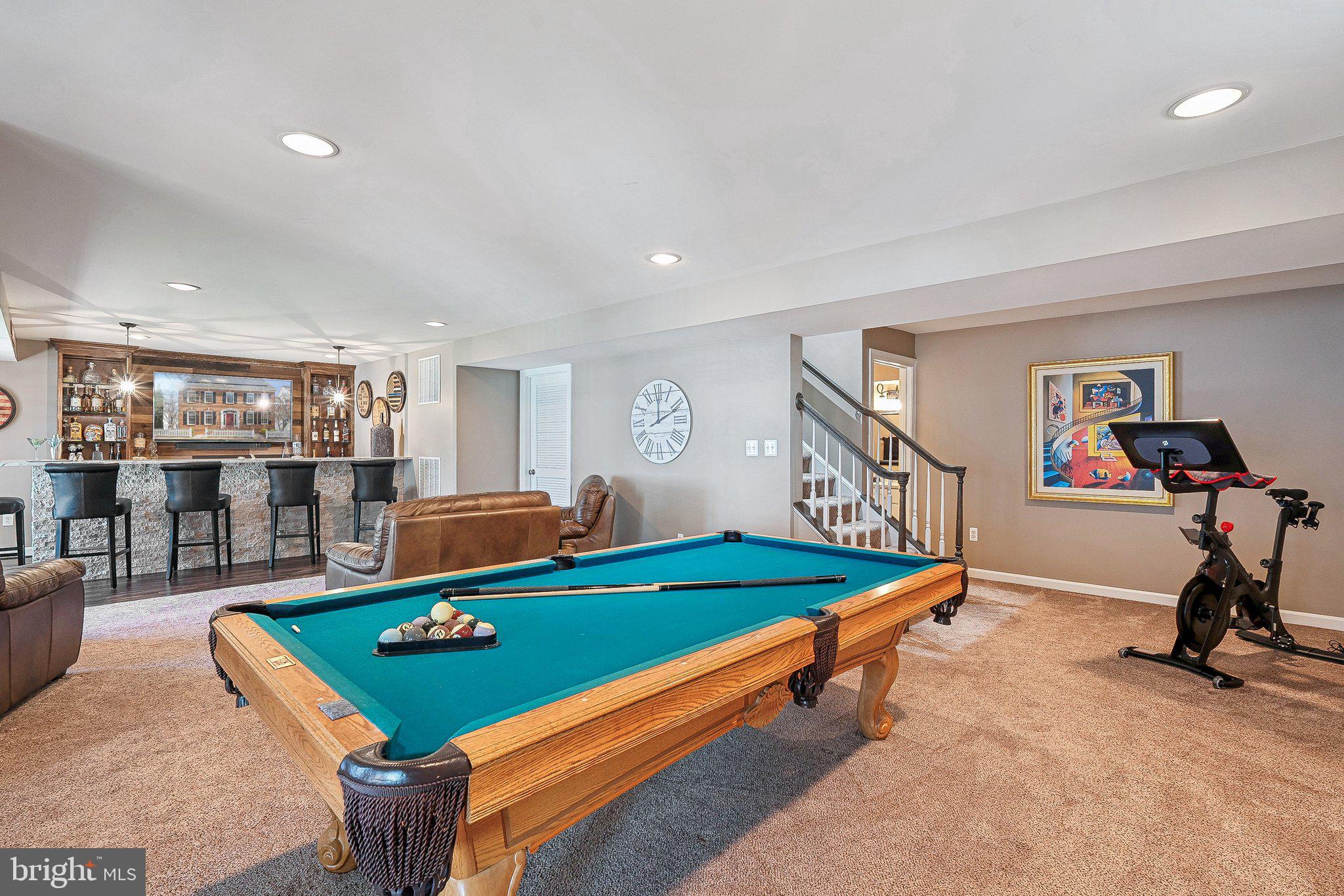 LAKELANDS - Residential