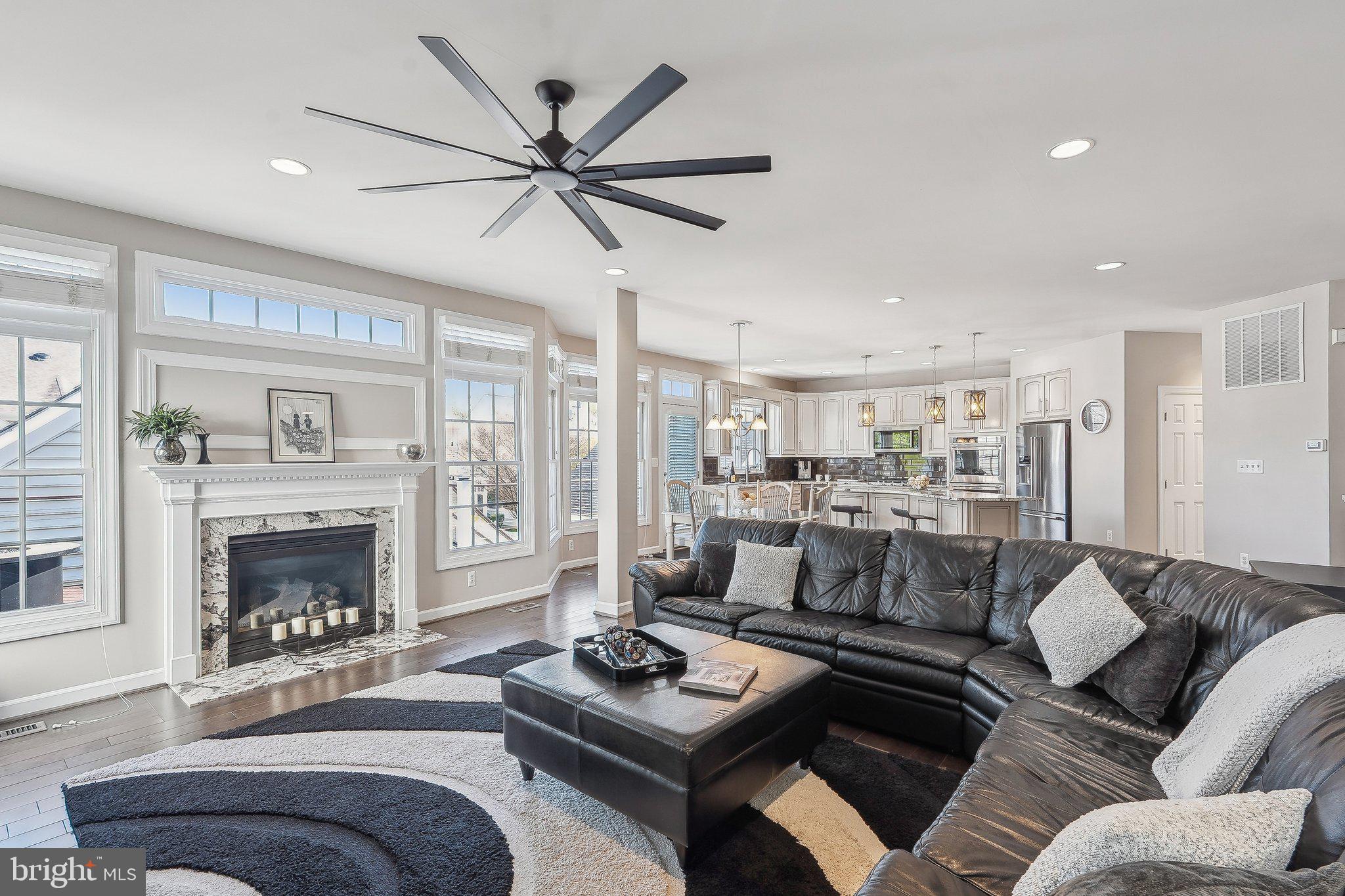 LAKELANDS - Residential