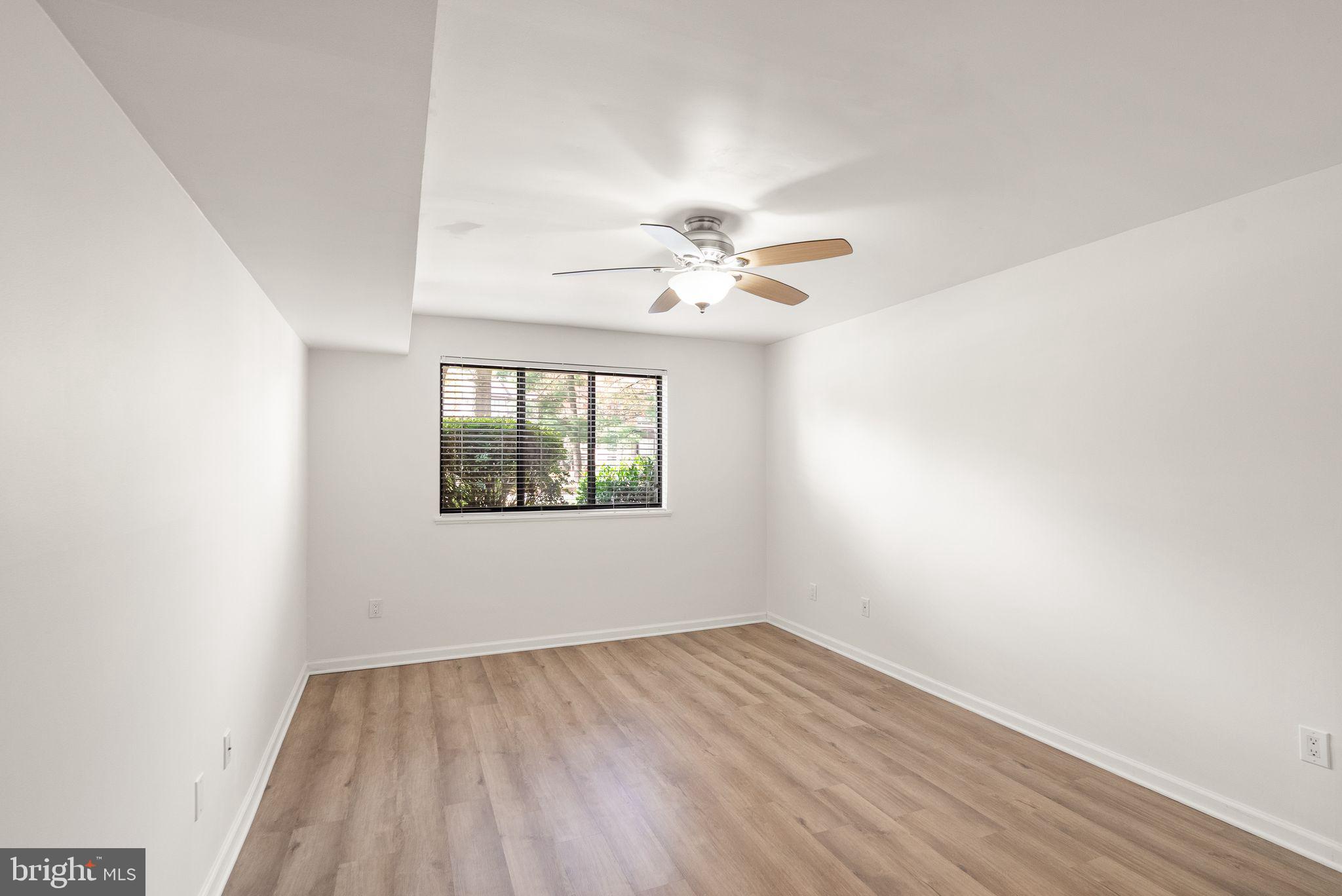 SOUTHGATE CONDO - Residential