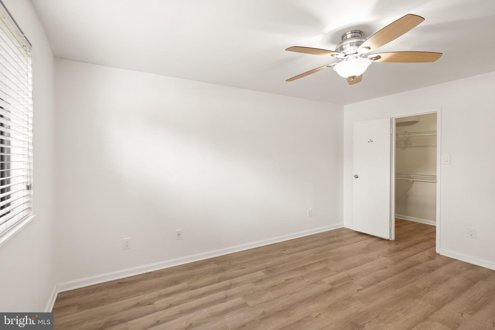 SOUTHGATE CONDO - Residential