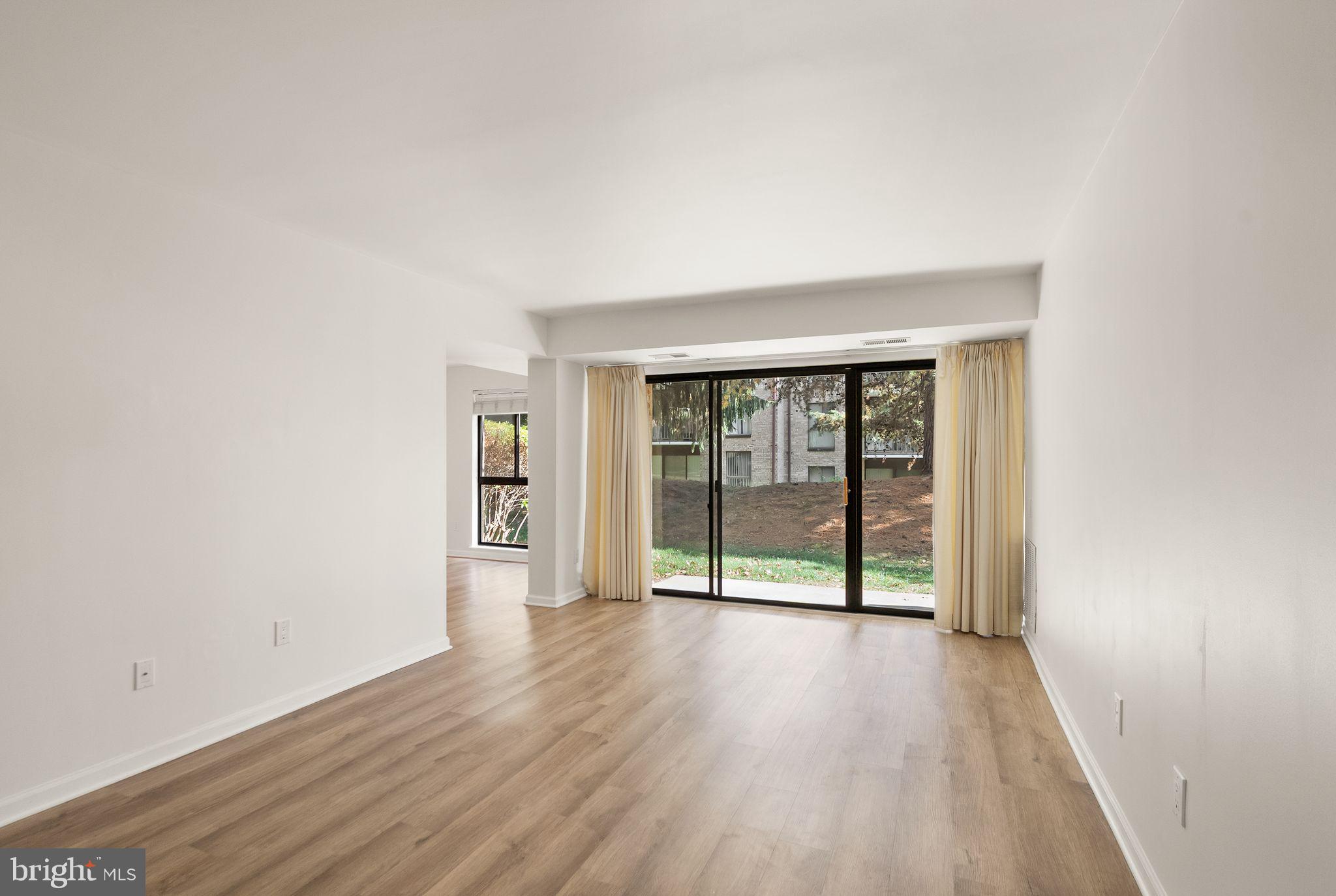 SOUTHGATE CONDO - Residential