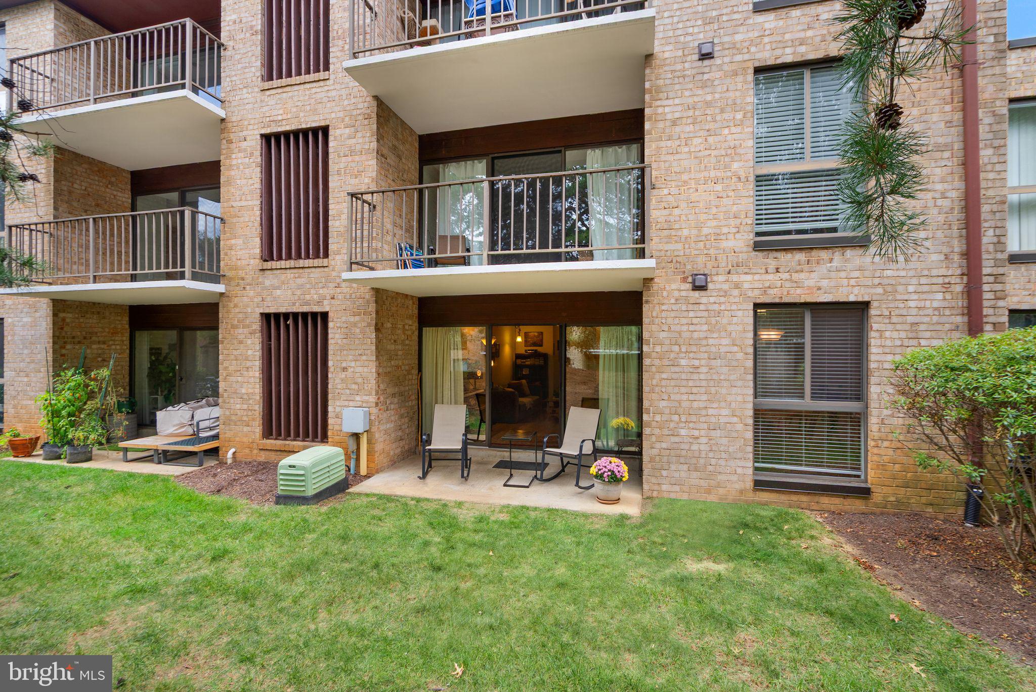 SOUTHGATE CONDO - Residential