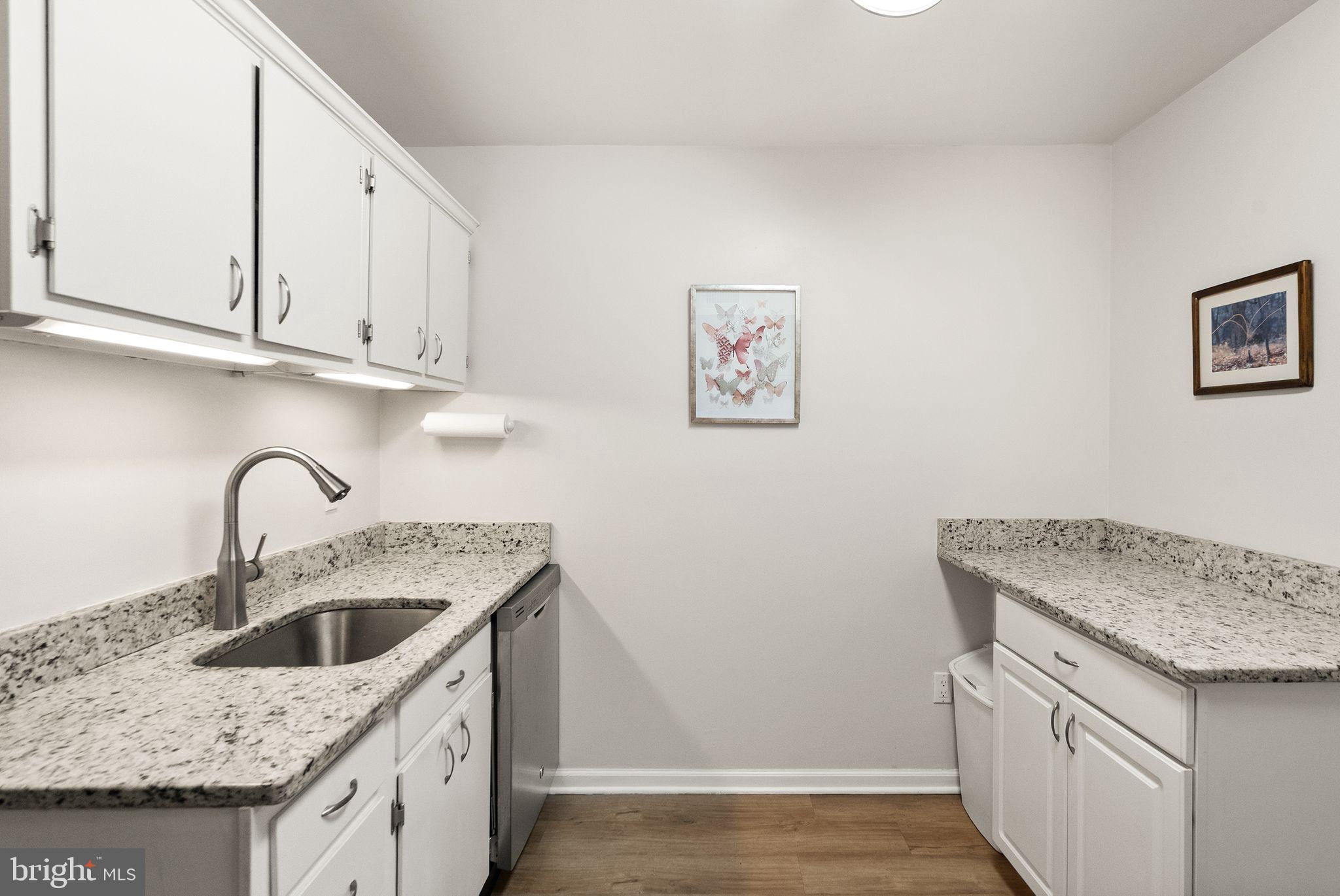 SOUTHGATE CONDO - Residential