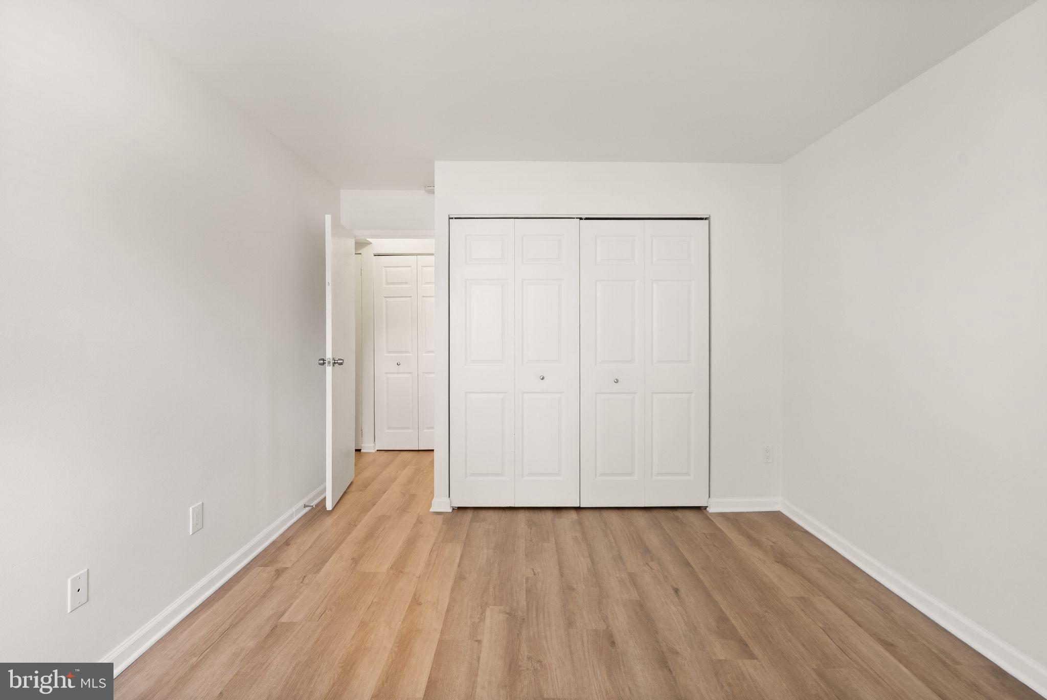 SOUTHGATE CONDO - Residential