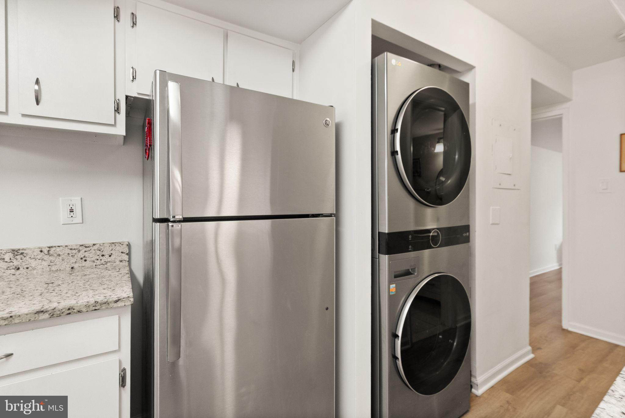 SOUTHGATE CONDO - Residential