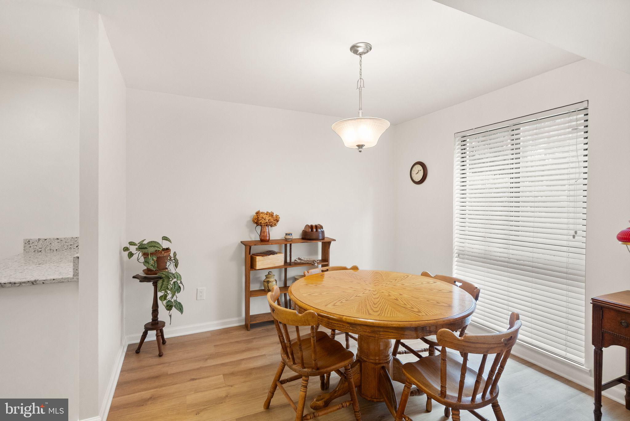 SOUTHGATE CONDO - Residential