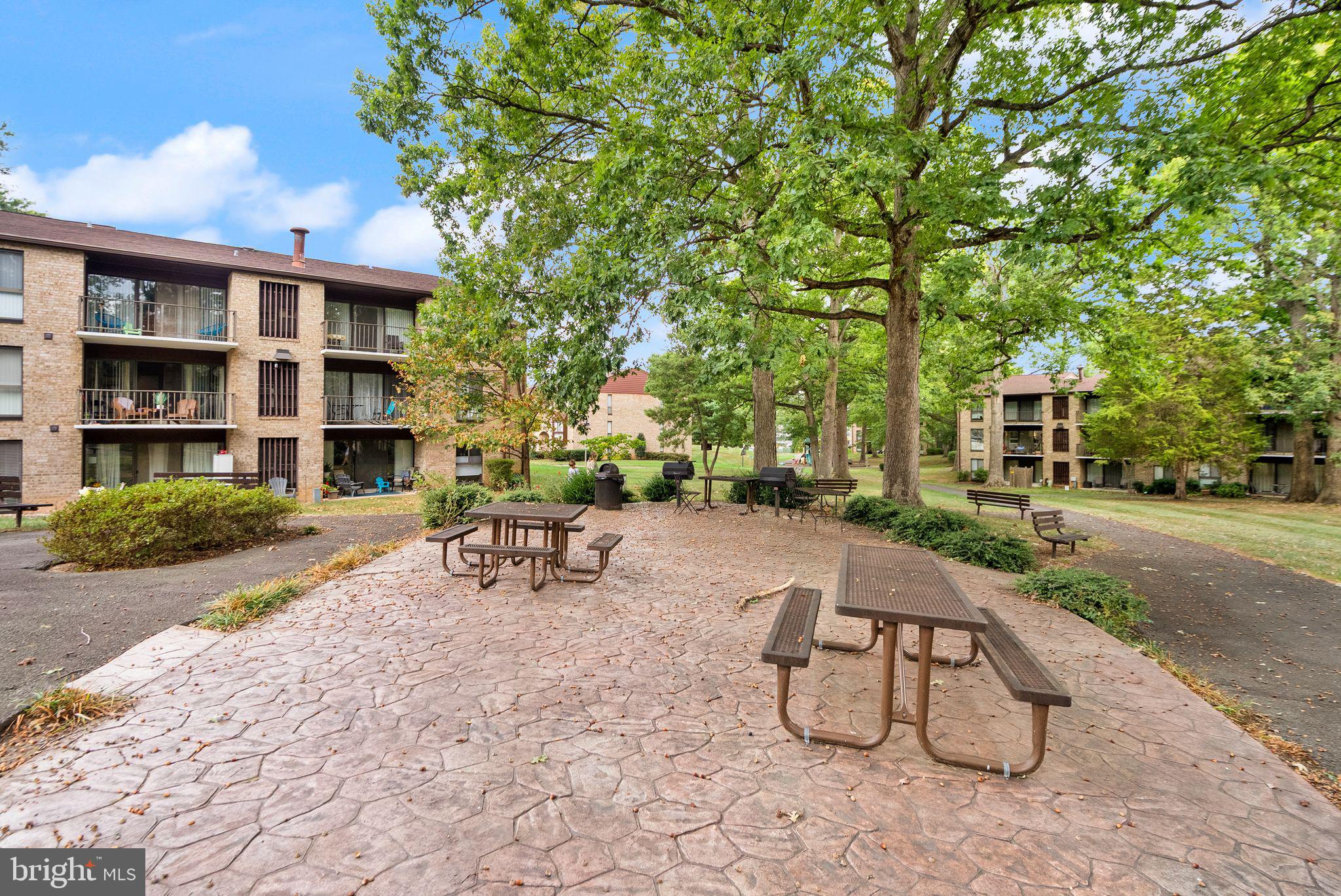 SOUTHGATE CONDO - Residential