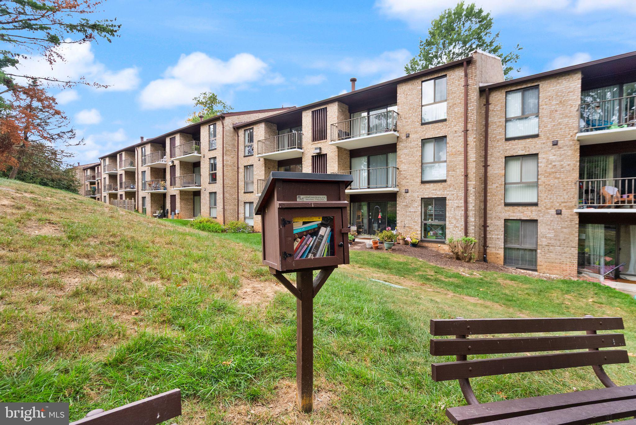 SOUTHGATE CONDO - Residential