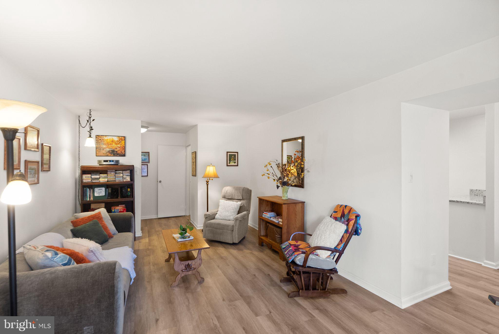 SOUTHGATE CONDO - Residential