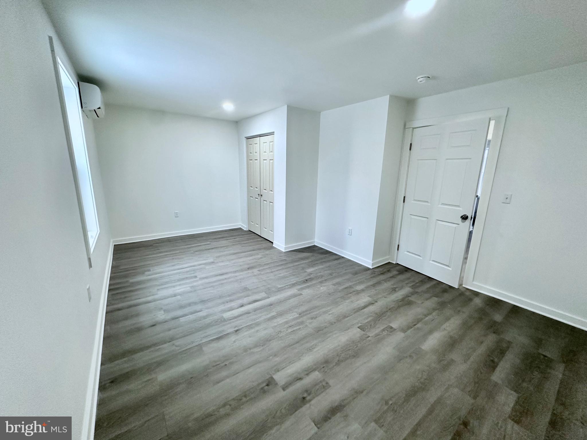 LAKEWOOD HILLS - Residential