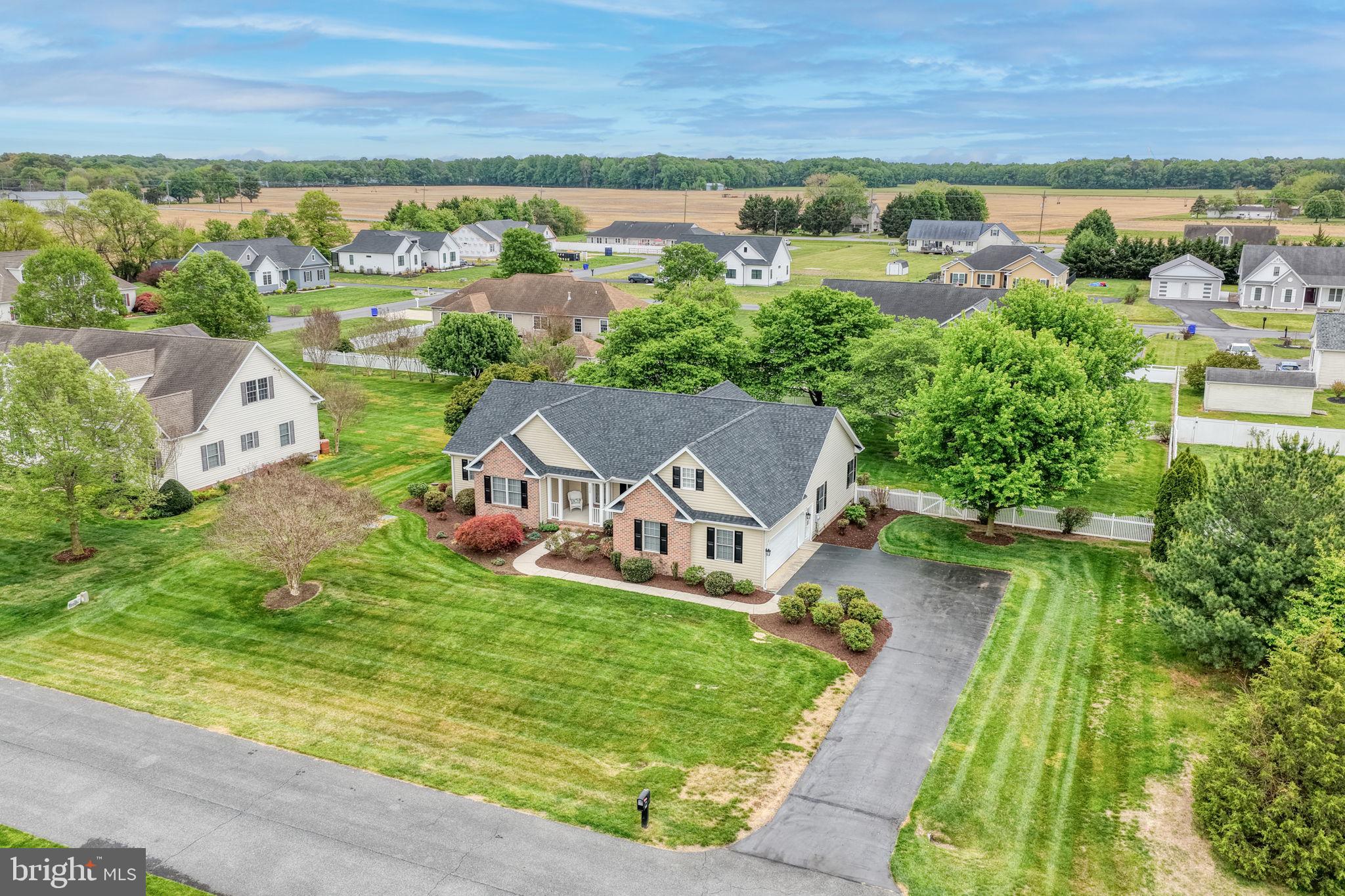 LUCKY ESTATES - Residential